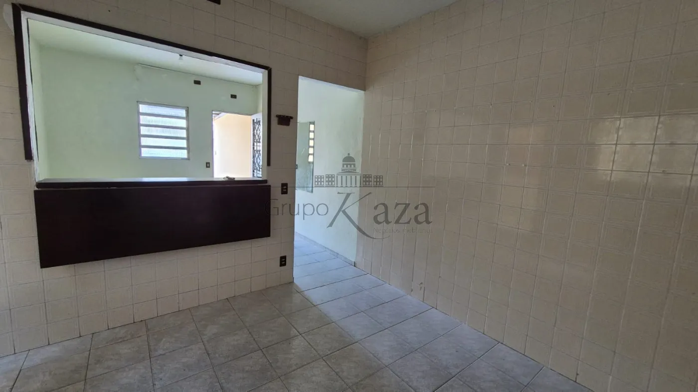Foto 5 de Casa Padrão em Jardim Emilia, Jacareí - imagem 5