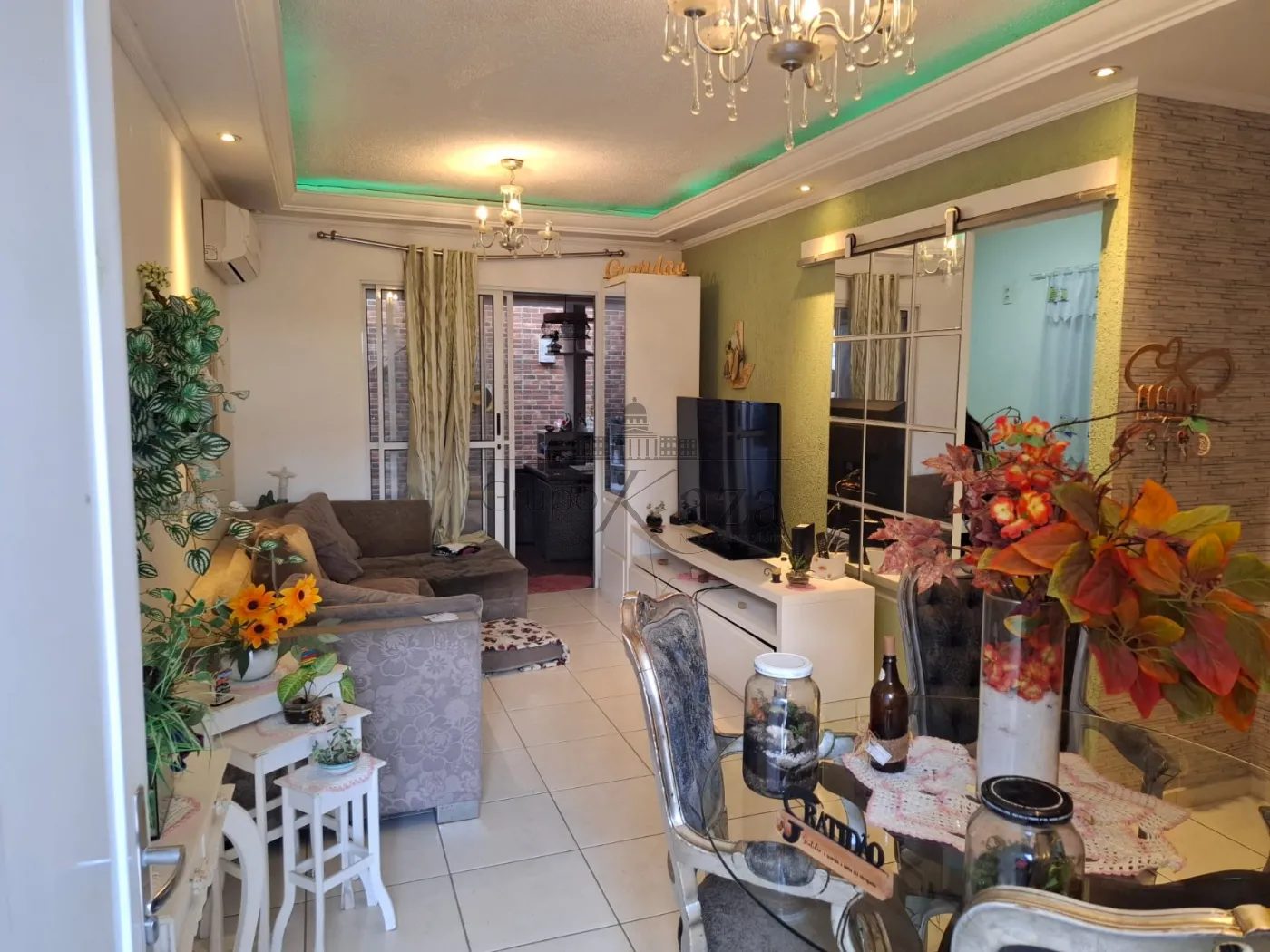 Foto 1 de Casa Condomínio em Eugênio de Mello, São José dos Campos - imagem 1