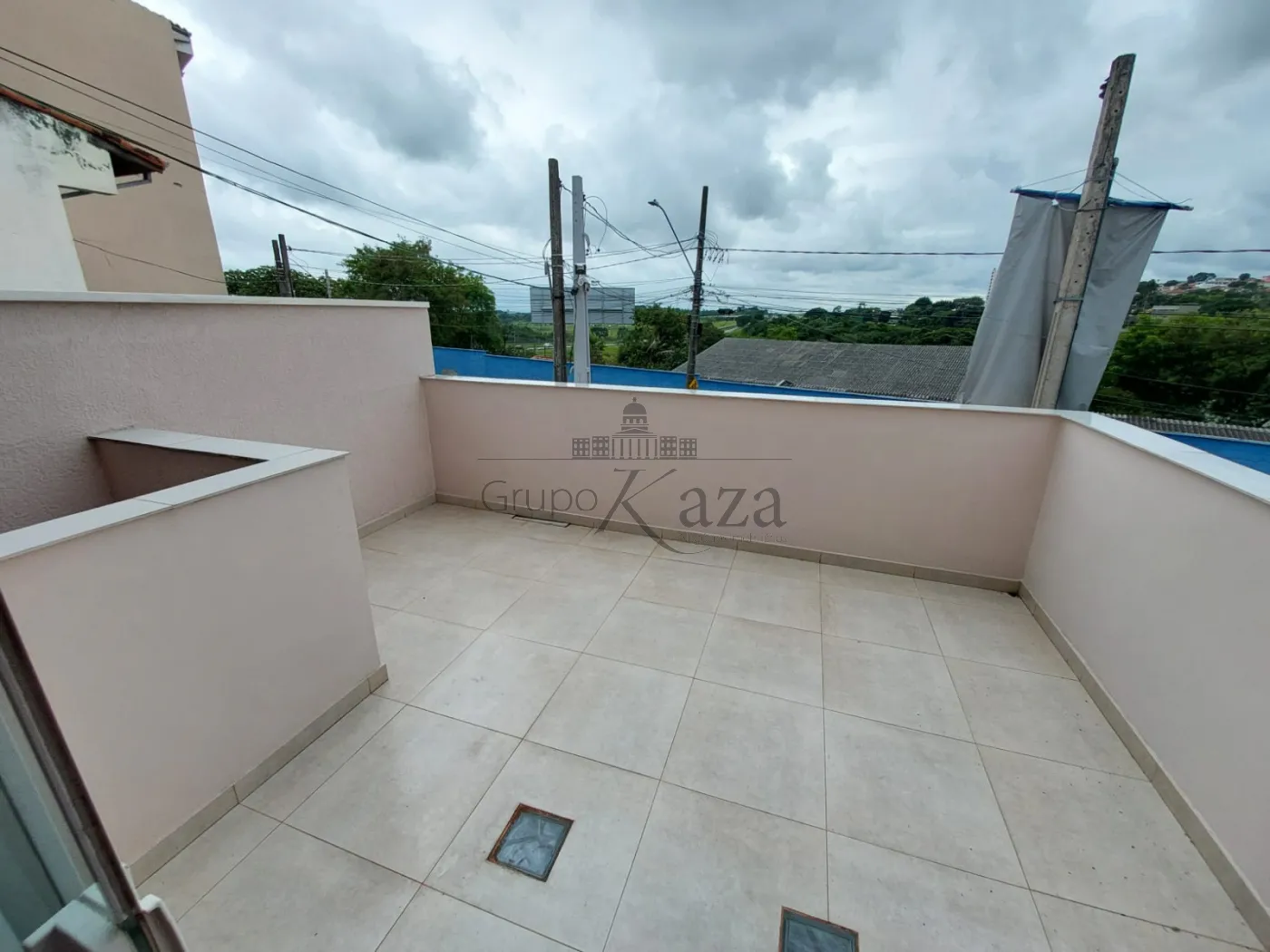Foto 4 de Casa Sobrado em Jardim Nova Detroit, São José dos Campos - imagem 4