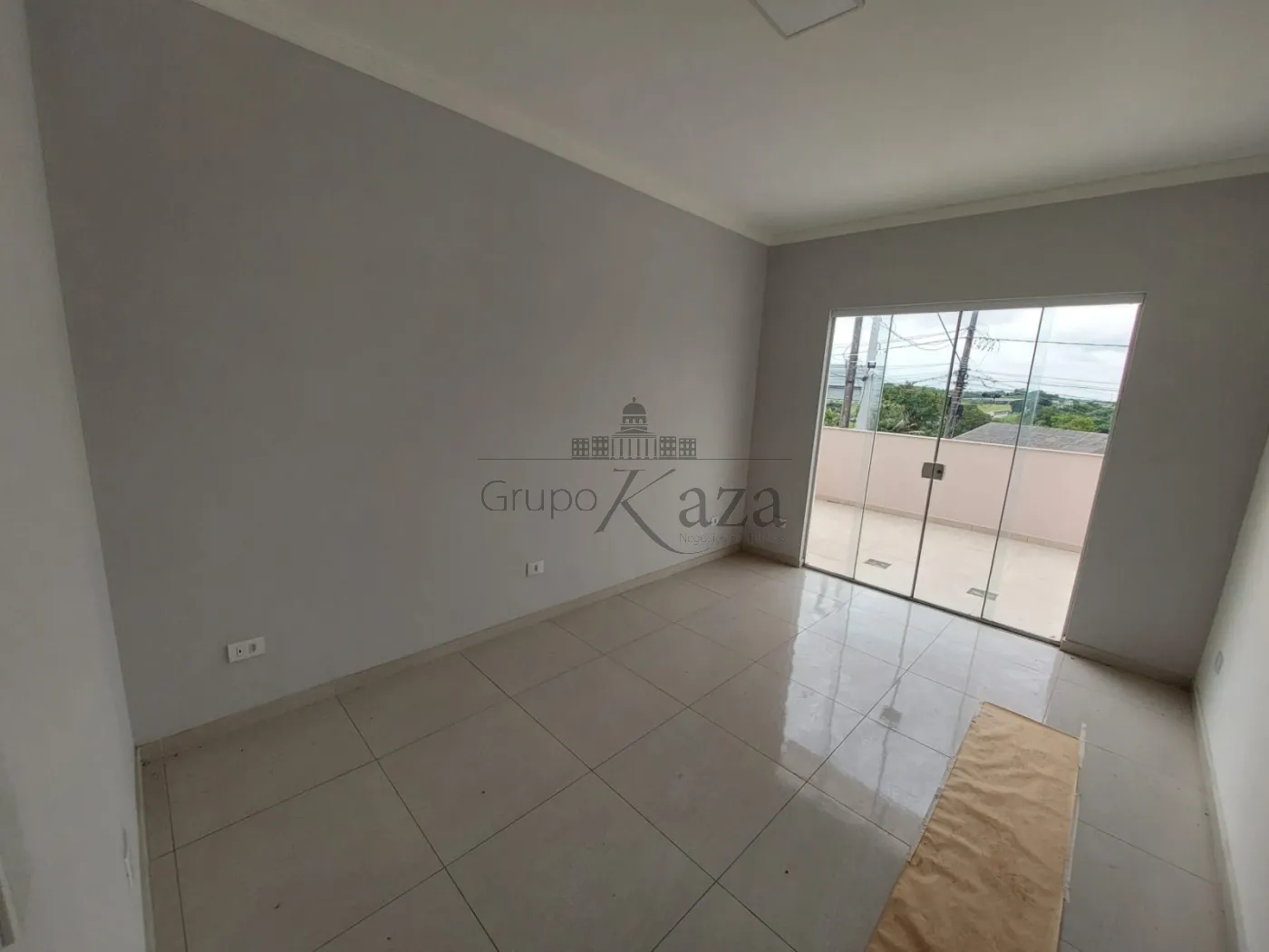 Foto 6 de Casa Sobrado em Jardim Nova Detroit, São José dos Campos - imagem 6