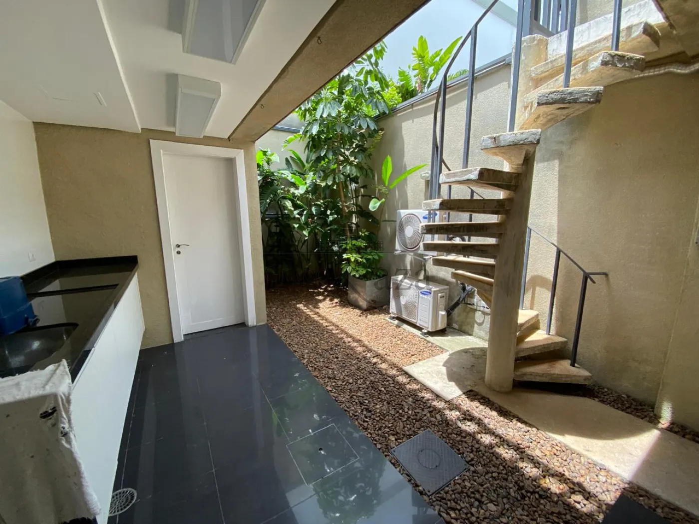 Foto 3 de Casa Padrão em Vila Madalena, São Paulo - imagem 3
