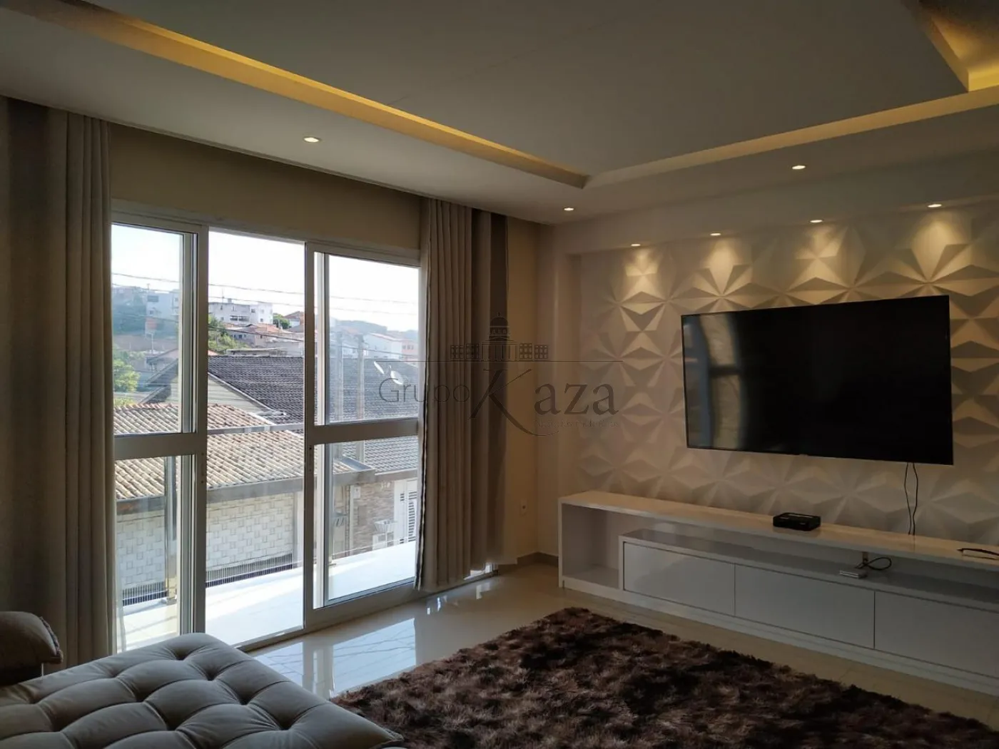 Foto 3 de Casa Sobrado em Jardim dos Bandeirantes, São José dos Campos - imagem 3