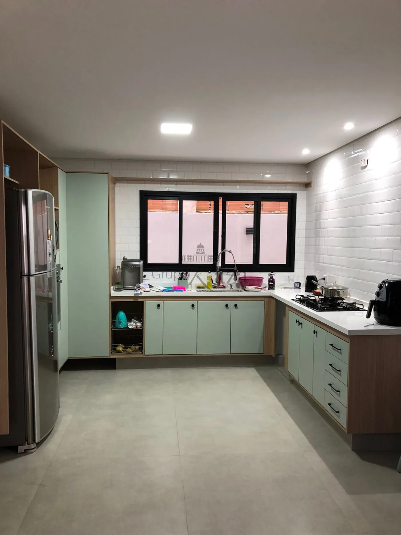 Foto 2 de Casa Condomínio em Loteamento Floresta, São José dos Campos - imagem 2