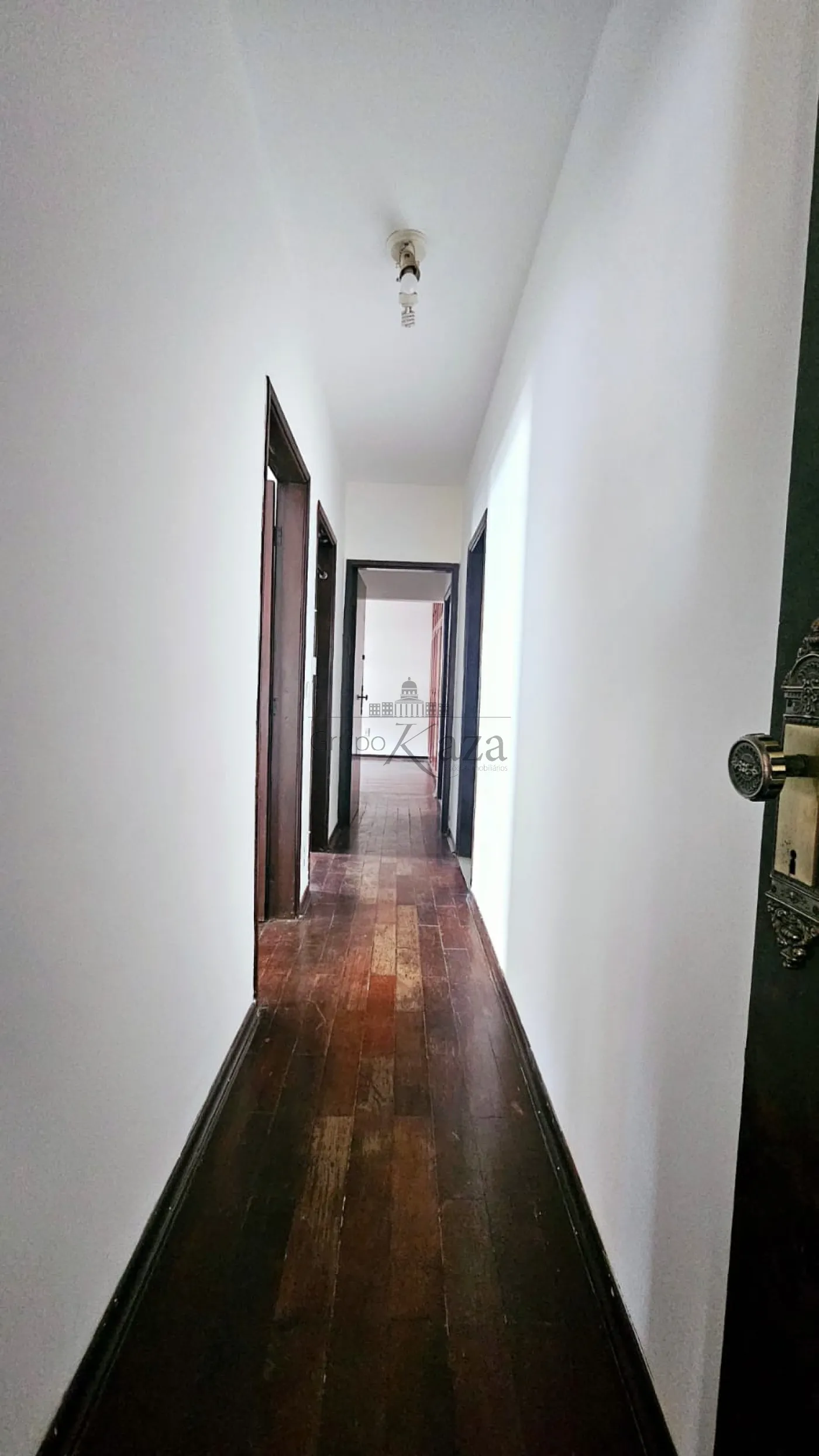 Foto 11 de Casa Padrão em Cidade Jardim, Jacareí - imagem 11