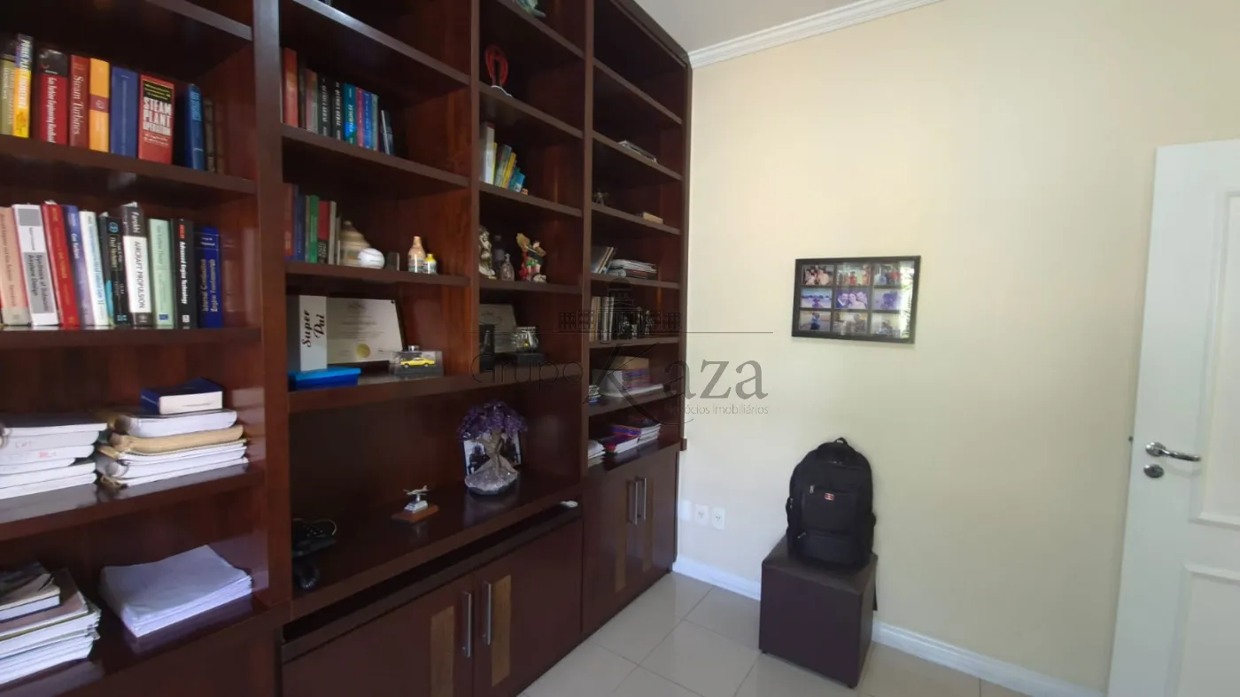 Foto 16 de Casa Condomínio em Vila Zezé, Jacareí - imagem 16