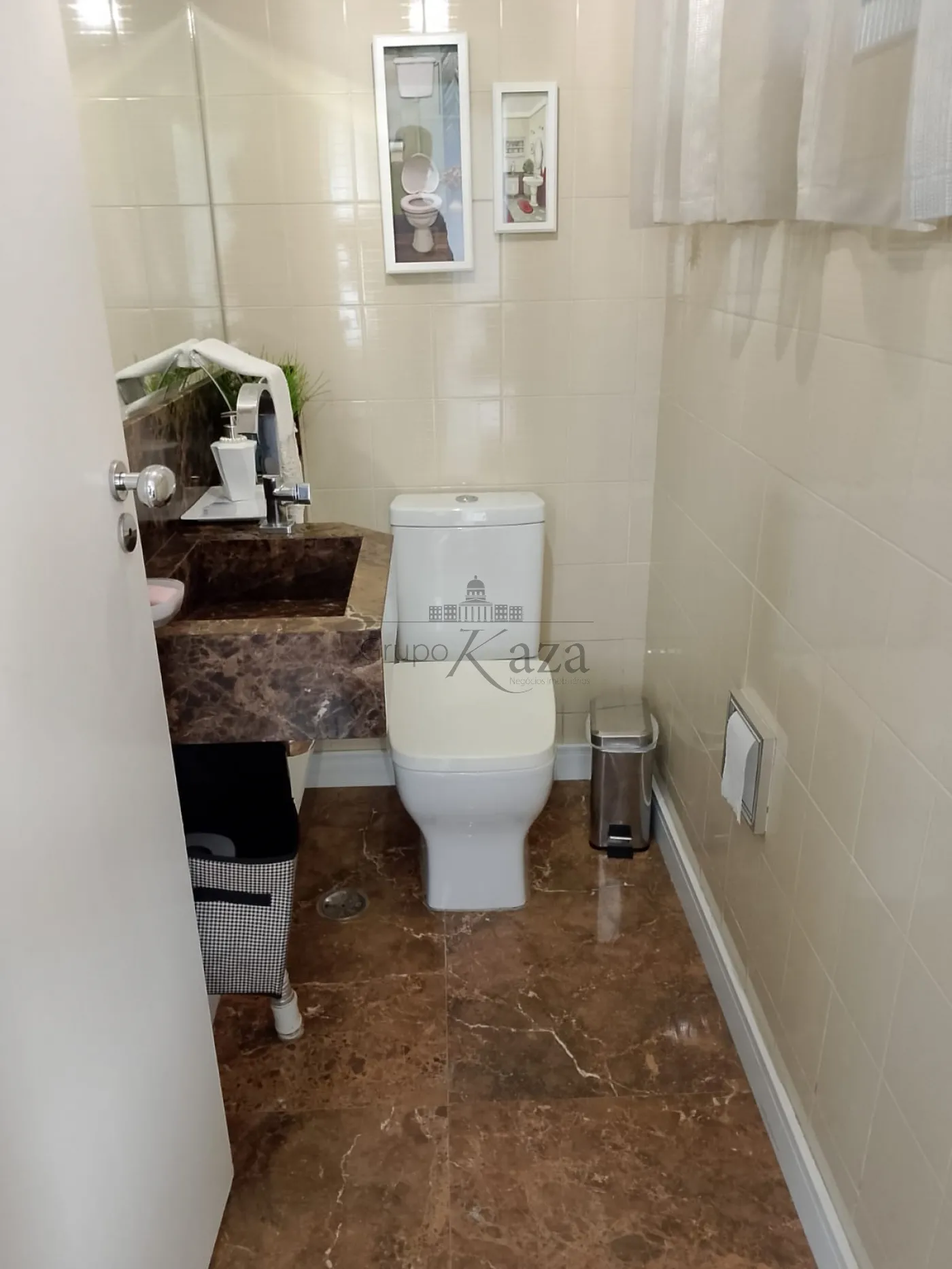 Foto 2 de Casa Sobrado em Jardim América, São José dos Campos - imagem 2