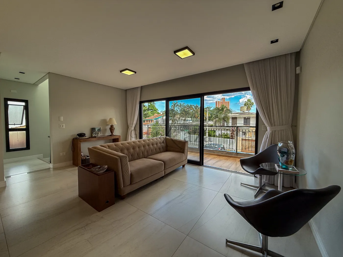 Foto 1 de Casa Padrão em Jardim Esplanada II, São José dos Campos - imagem 1