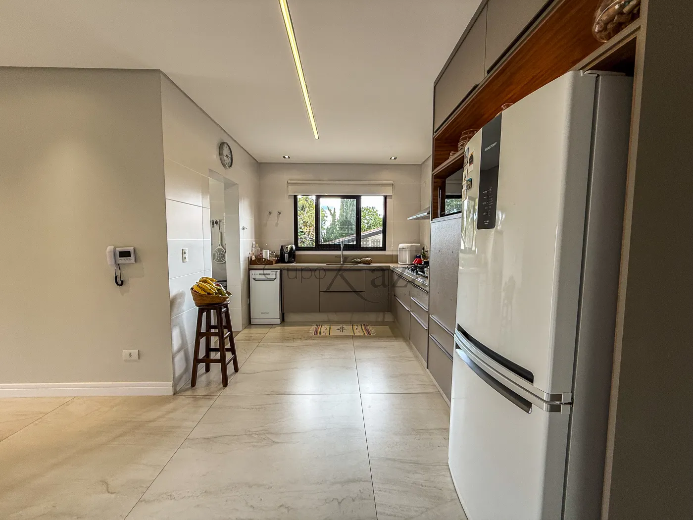 Foto 11 de Casa Padrão em Jardim Esplanada II, São José dos Campos - imagem 11