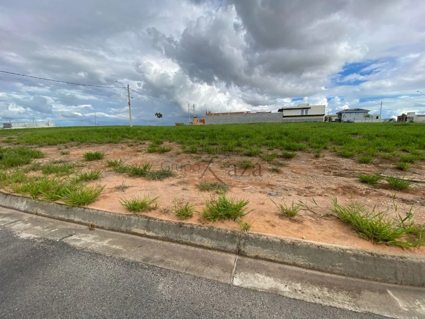 Foto 1 de Terreno Condomínio em Eugênio de Mello, São José dos Campos - imagem 1