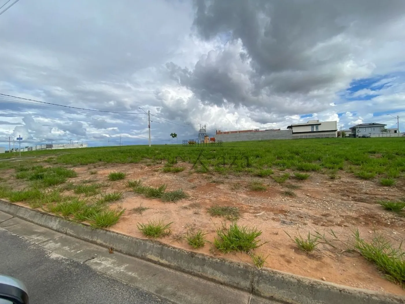 Foto 3 de Terreno Condomínio em Eugênio de Mello, São José dos Campos - imagem 3