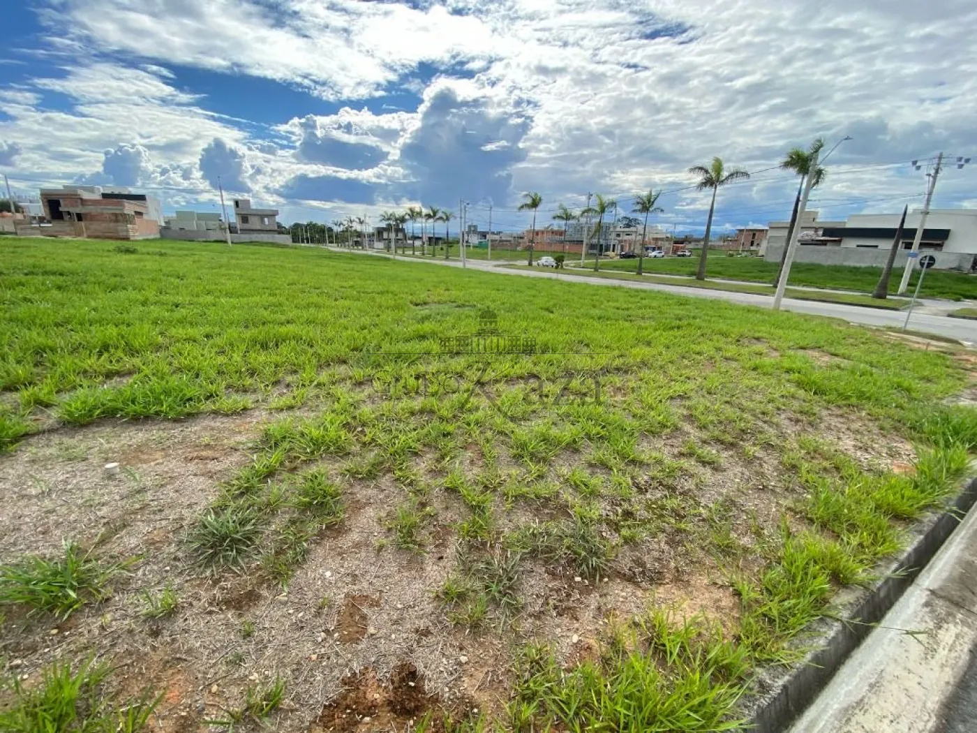 Foto 4 de Terreno Condomínio em Eugênio de Mello, São José dos Campos - imagem 4
