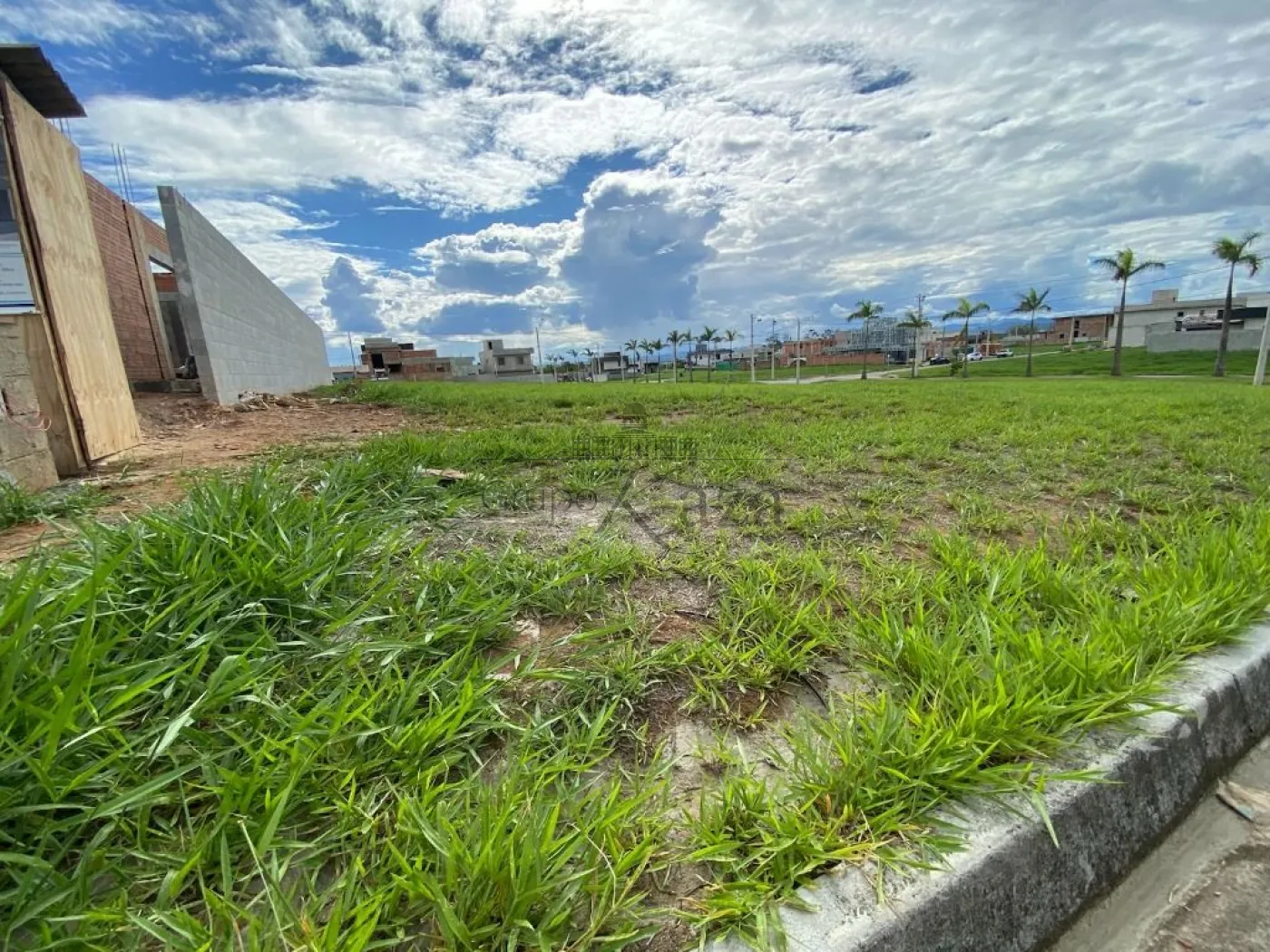 Foto 1 de Terreno Condomínio em Eugênio de Mello, São José dos Campos - imagem 1