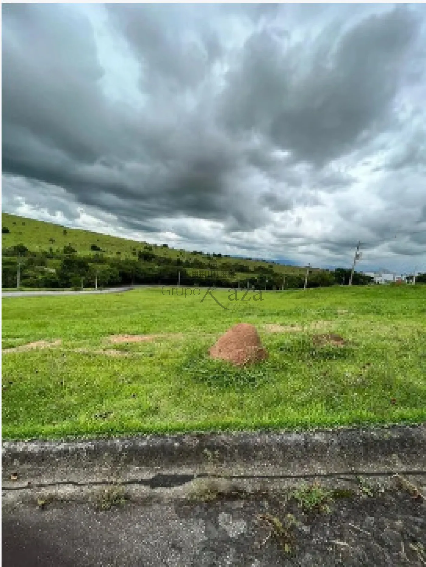 Foto 1 de Terreno Condomínio em Vila Galvão, Caçapava - imagem 1