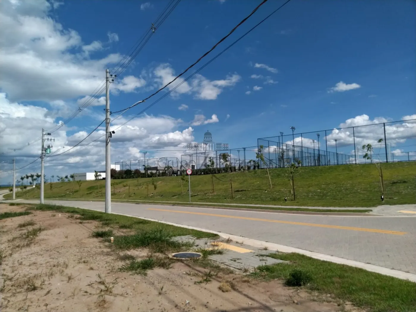 Foto 1 de Terreno Condomínio em Urbanova, São José dos Campos - imagem 1