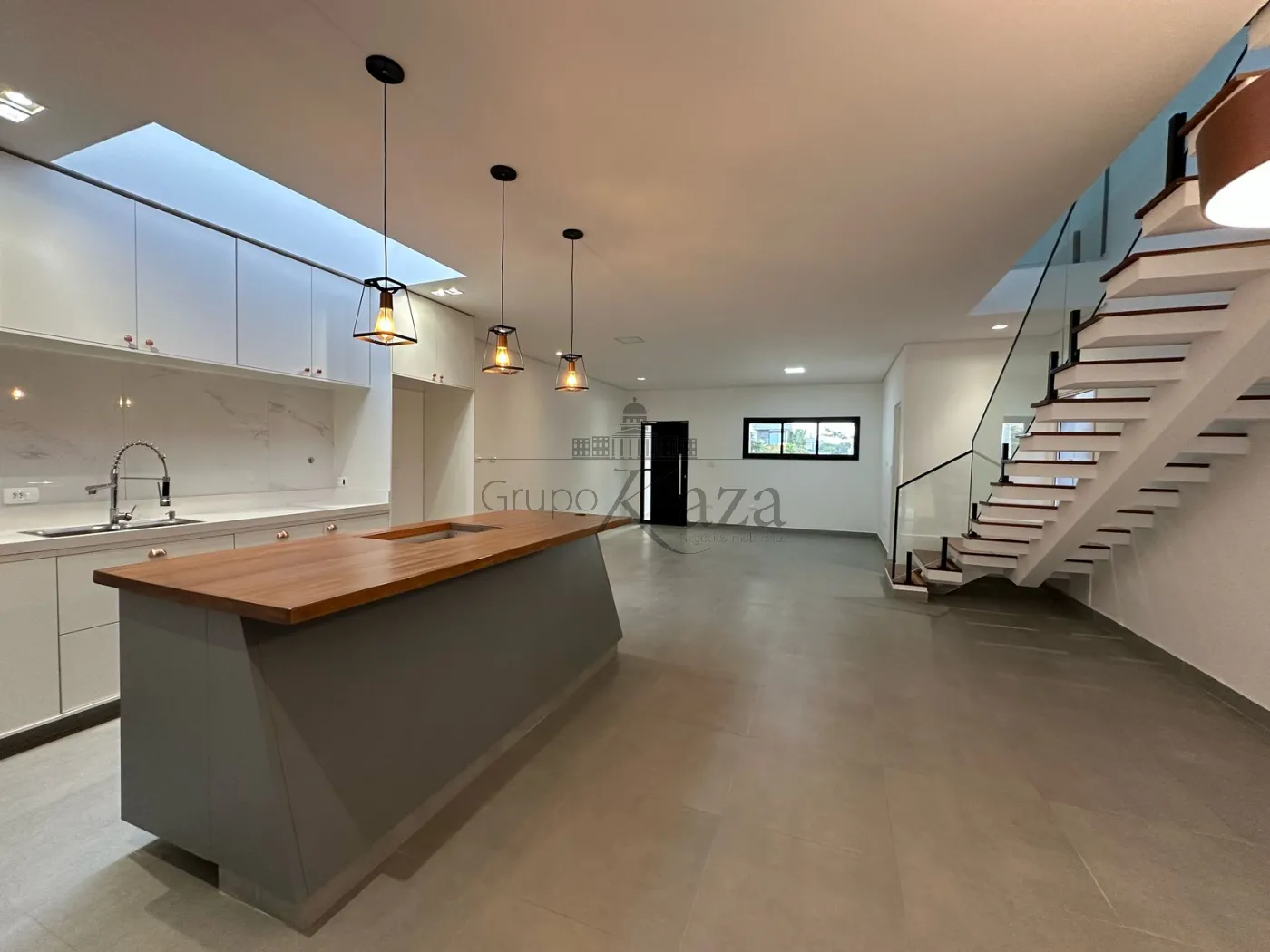 Foto 3 de Casa Condomínio em Jardim Jacinto, Jacareí - imagem 3