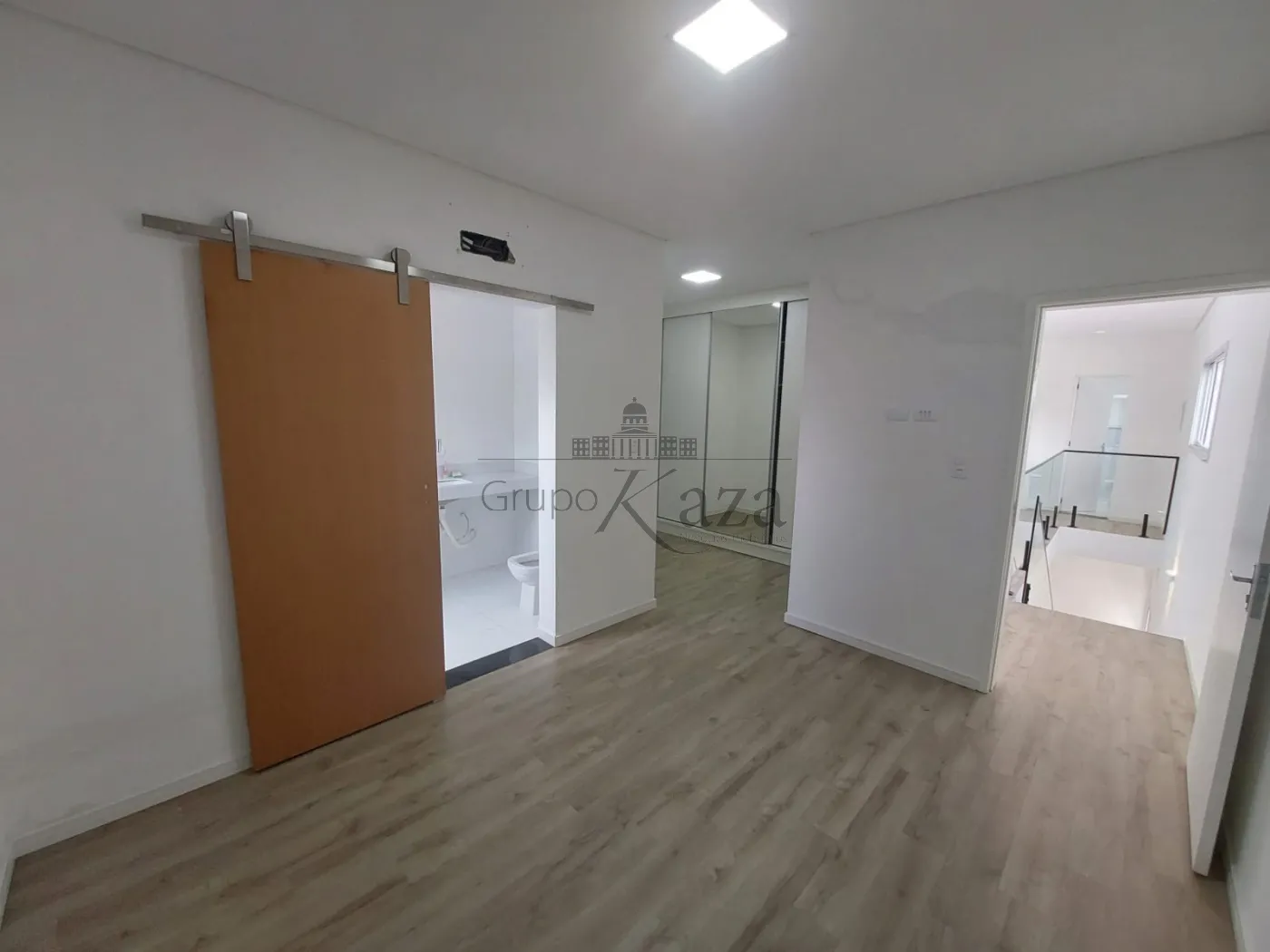 Foto 18 de Casa Condomínio em Jardim Jacinto, Jacareí - imagem 18