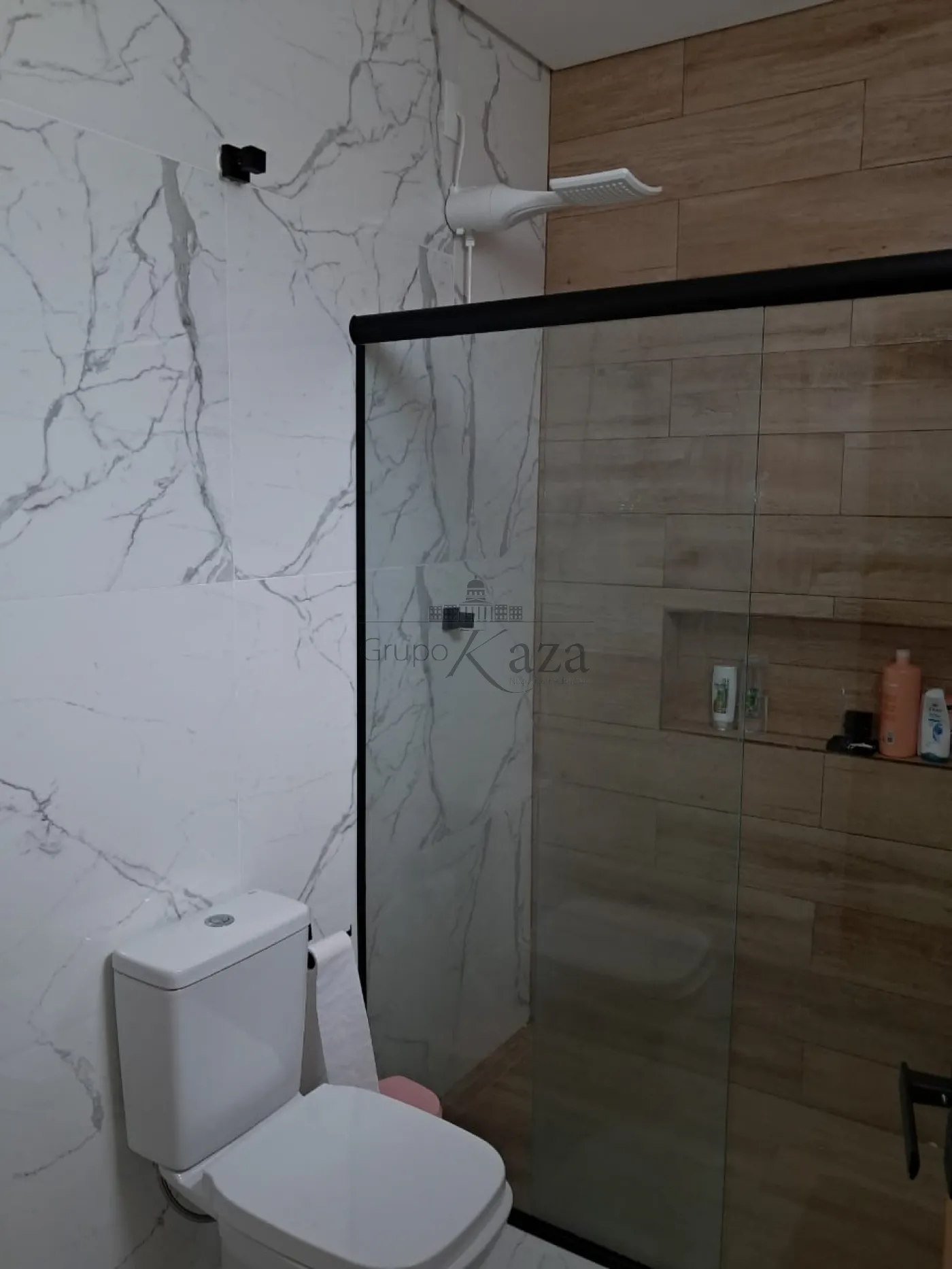 Foto 10 de Casa Padrão em Jardim da Granja, São José dos Campos - imagem 10