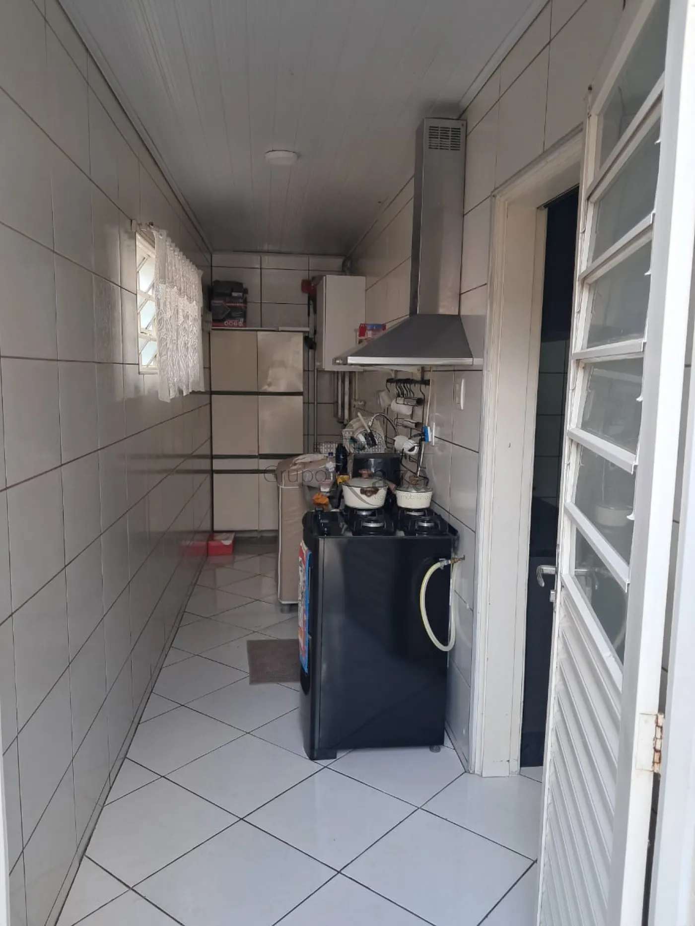 Foto 7 de Casa Padrão em Jardim da Granja, São José dos Campos - imagem 7