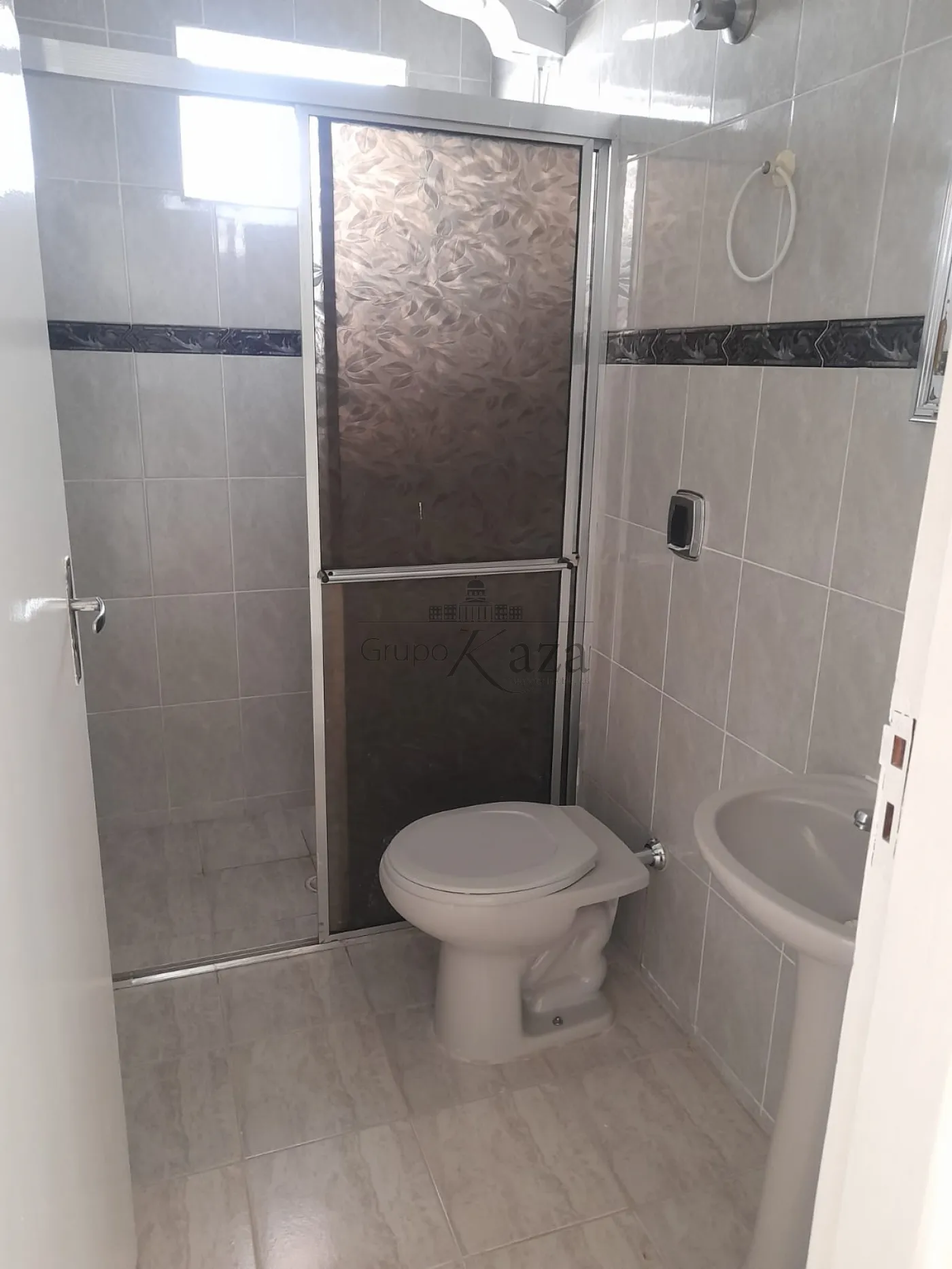 Foto 17 de Casa Padrão em Jardim da Granja, São José dos Campos - imagem 17