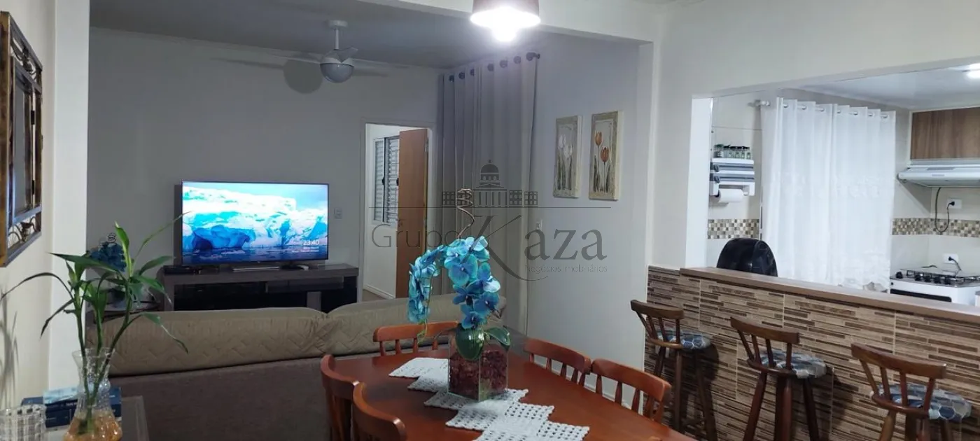 Foto 3 de Casa Padrão em Vila Rossi, São José dos Campos - imagem 3