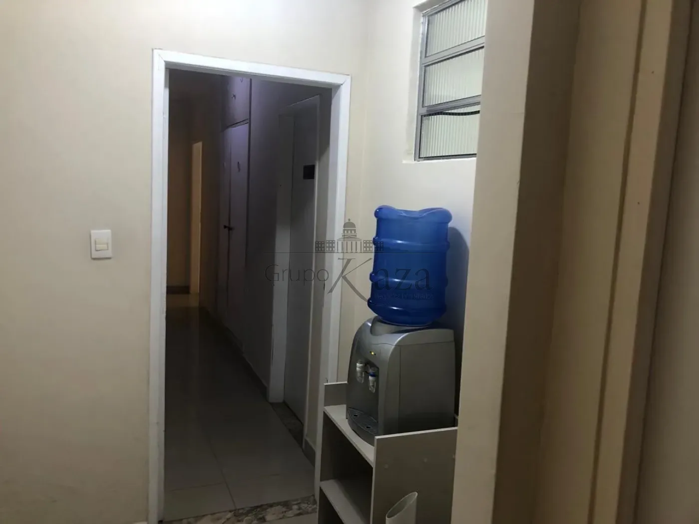 Foto 8 de Casa Comercial  Residencial em Jardim Santa Maria, Jacareí - imagem 8