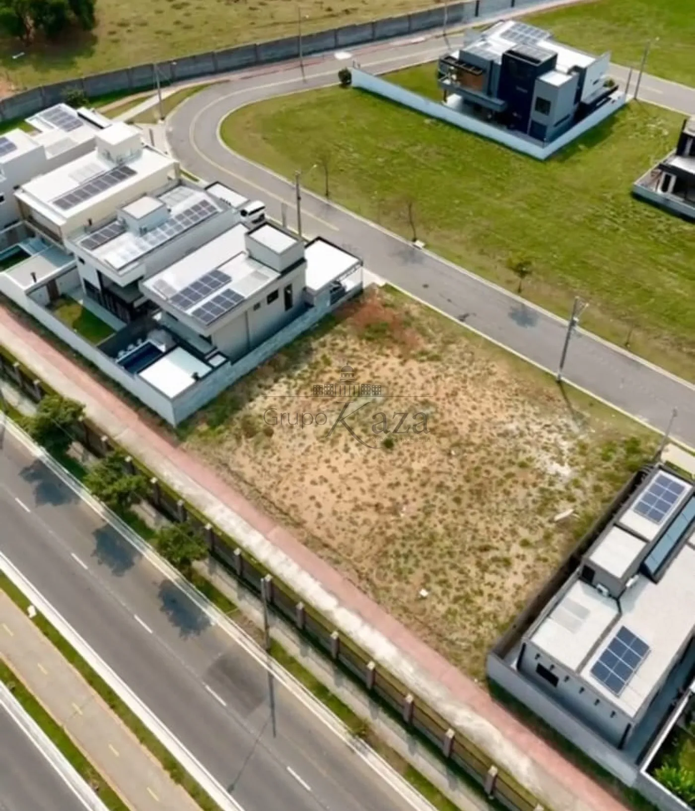 Foto 1 de Terreno Condomínio em Bairro Floresta, São José dos Campos - imagem 1