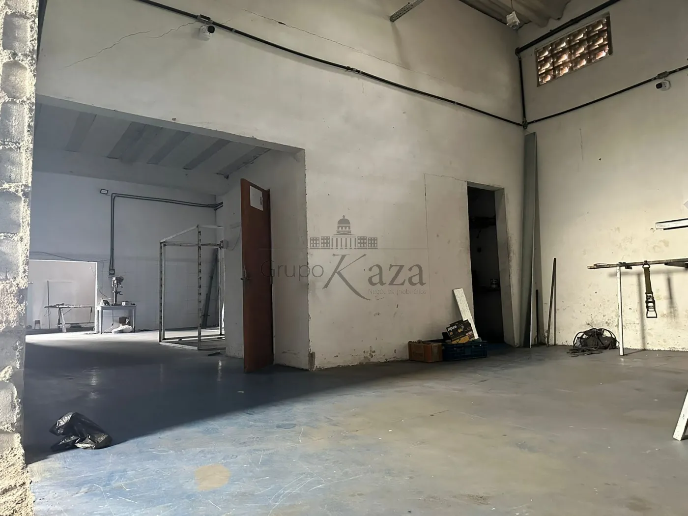 Foto 2 de Comercial Galpão em Chácaras Pousada do Vale, São José dos Campos - imagem 2