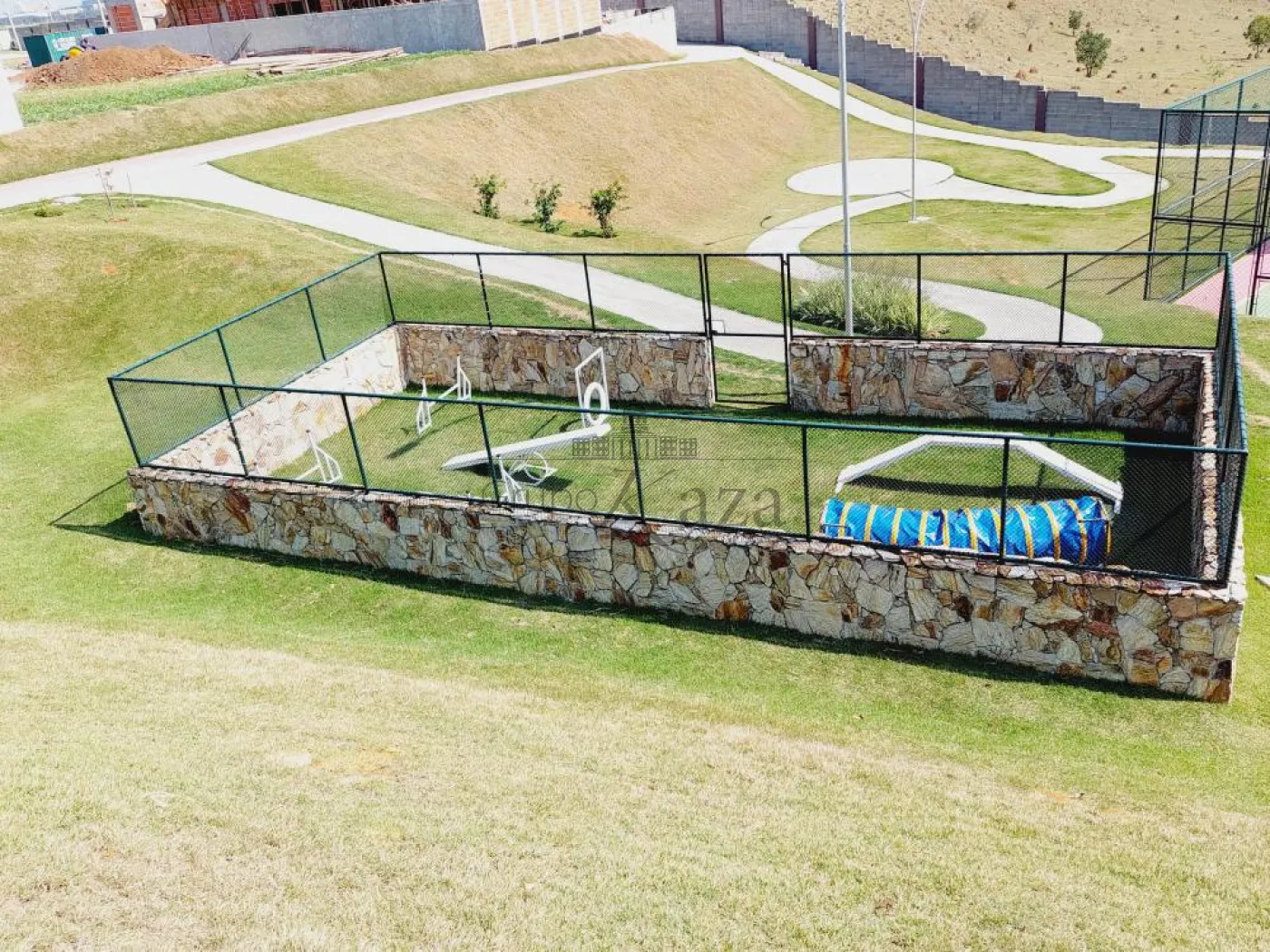 Foto 2 de Terreno Condomínio em Bairro Floresta, São José dos Campos - imagem 2