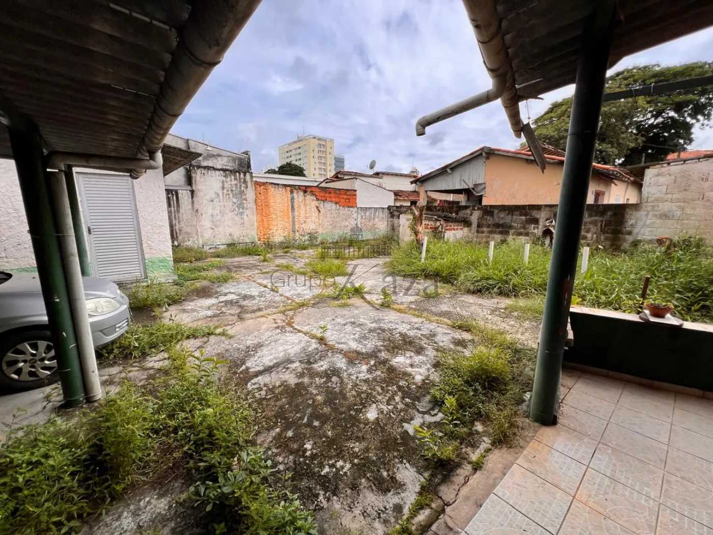 Foto 6 de Terreno Padrão em Vila Guaianazes, São José dos Campos - imagem 6