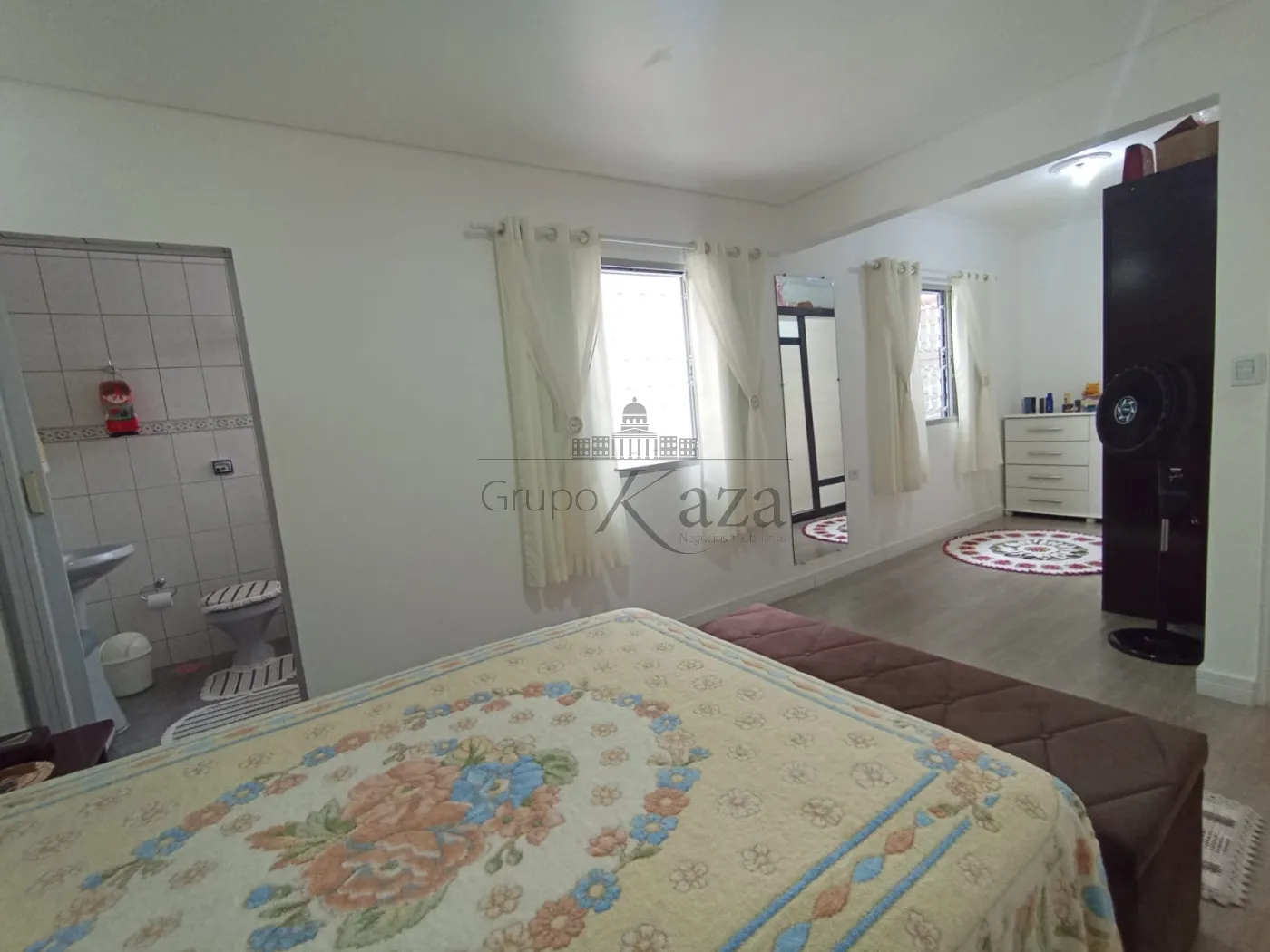 Foto 13 de Casa Padrão em Bosque dos Eucaliptos, São José dos Campos - imagem 13