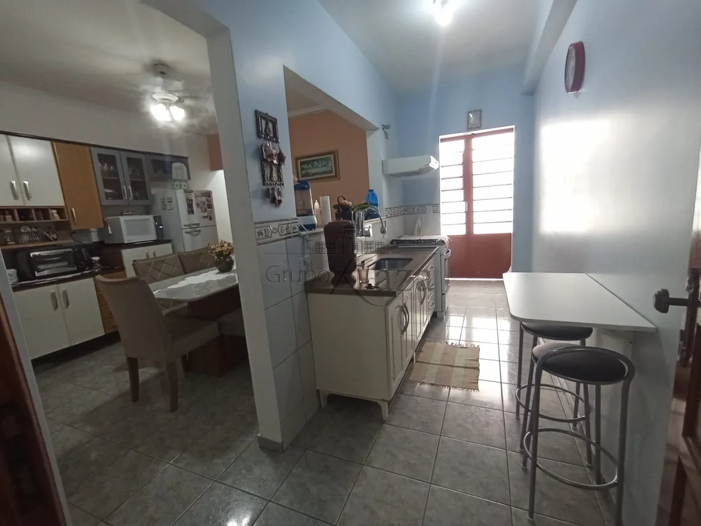 Foto 3 de Casa Padrão em Bosque dos Eucaliptos, São José dos Campos - imagem 3