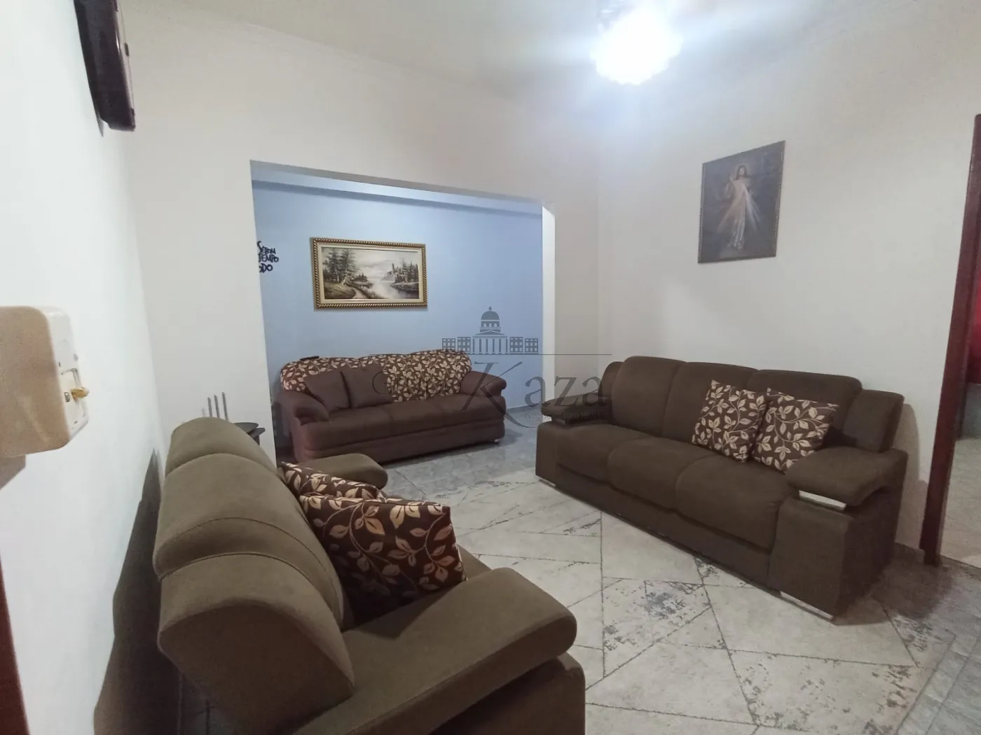 Foto 1 de Casa Padrão em Bosque dos Eucaliptos, São José dos Campos - imagem 1