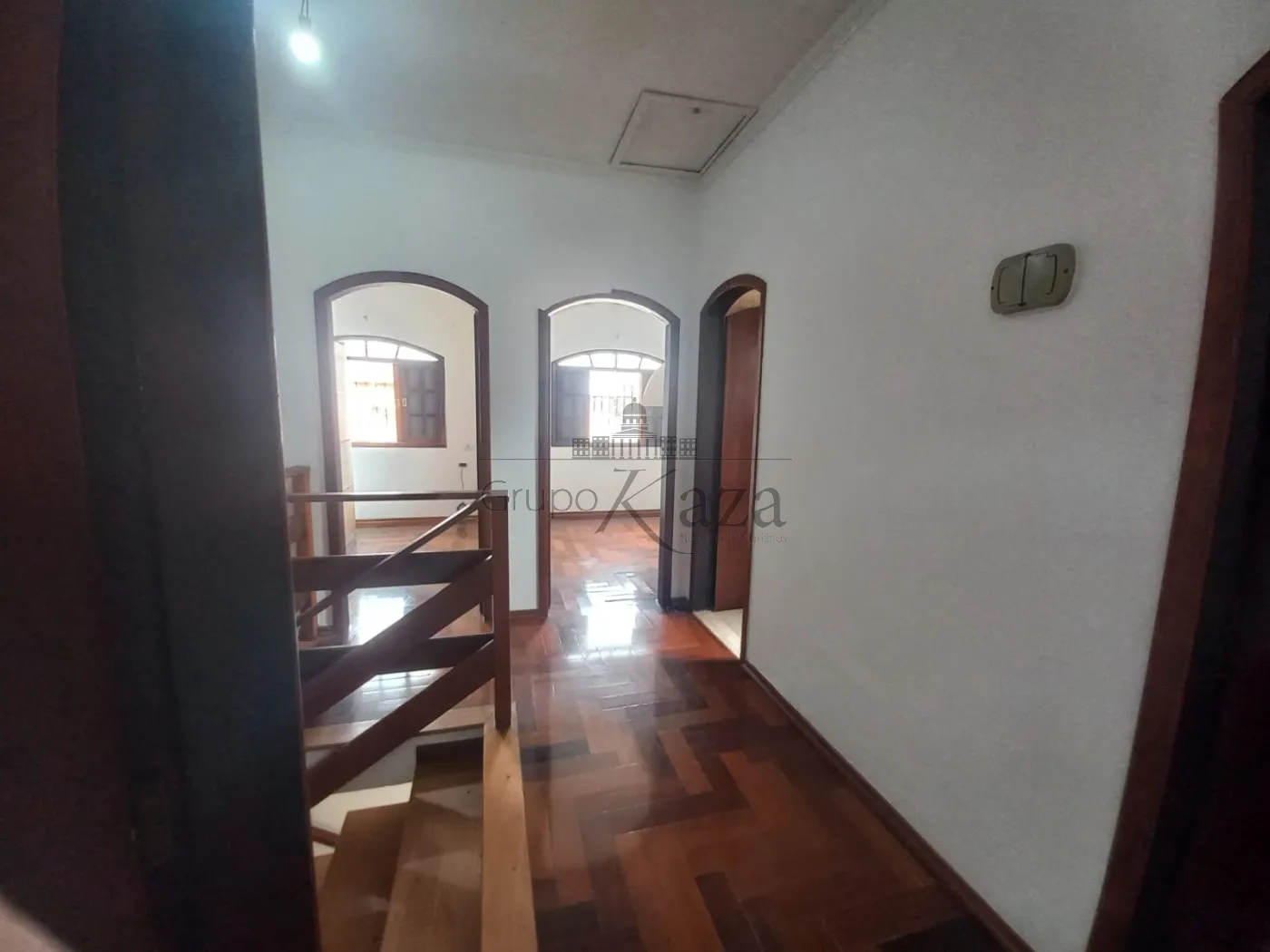 Foto 12 de Casa Sobrado em Residencial Cambuí, São José dos Campos - imagem 12