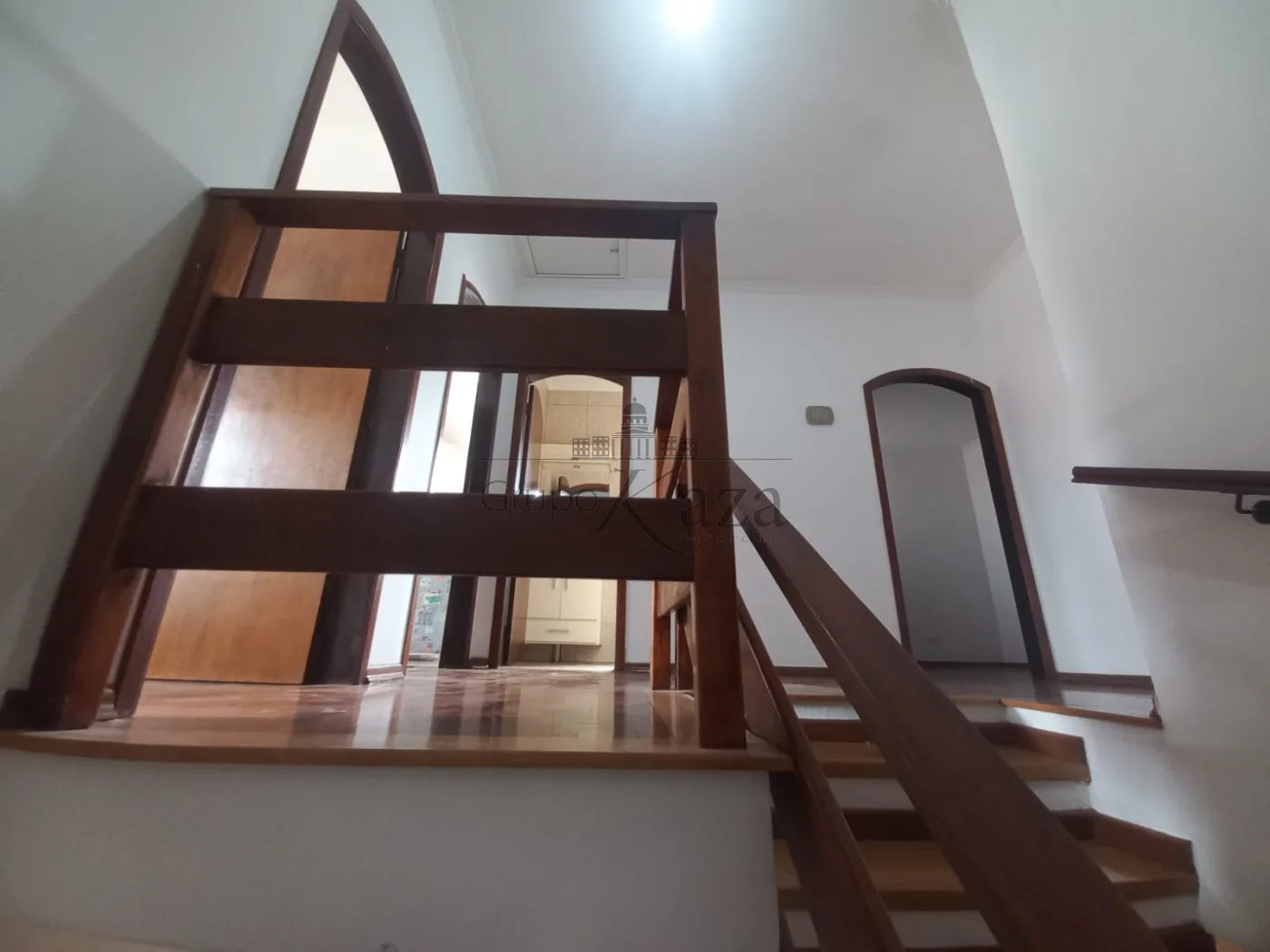 Foto 10 de Casa Sobrado em Residencial Cambuí, São José dos Campos - imagem 10