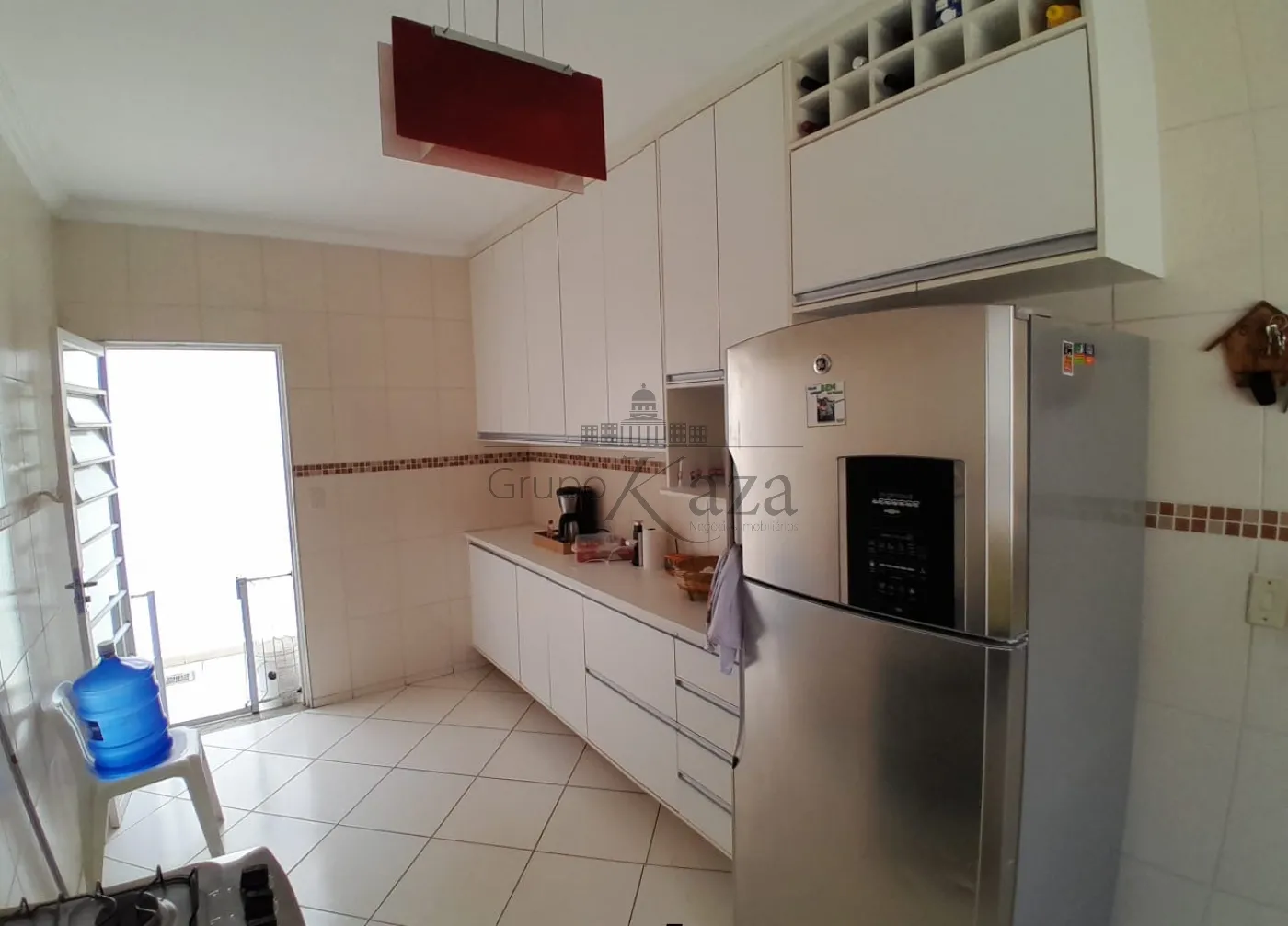 Foto 6 de Casa Padrão em Residencial Santa Paula, Jacareí - imagem 6