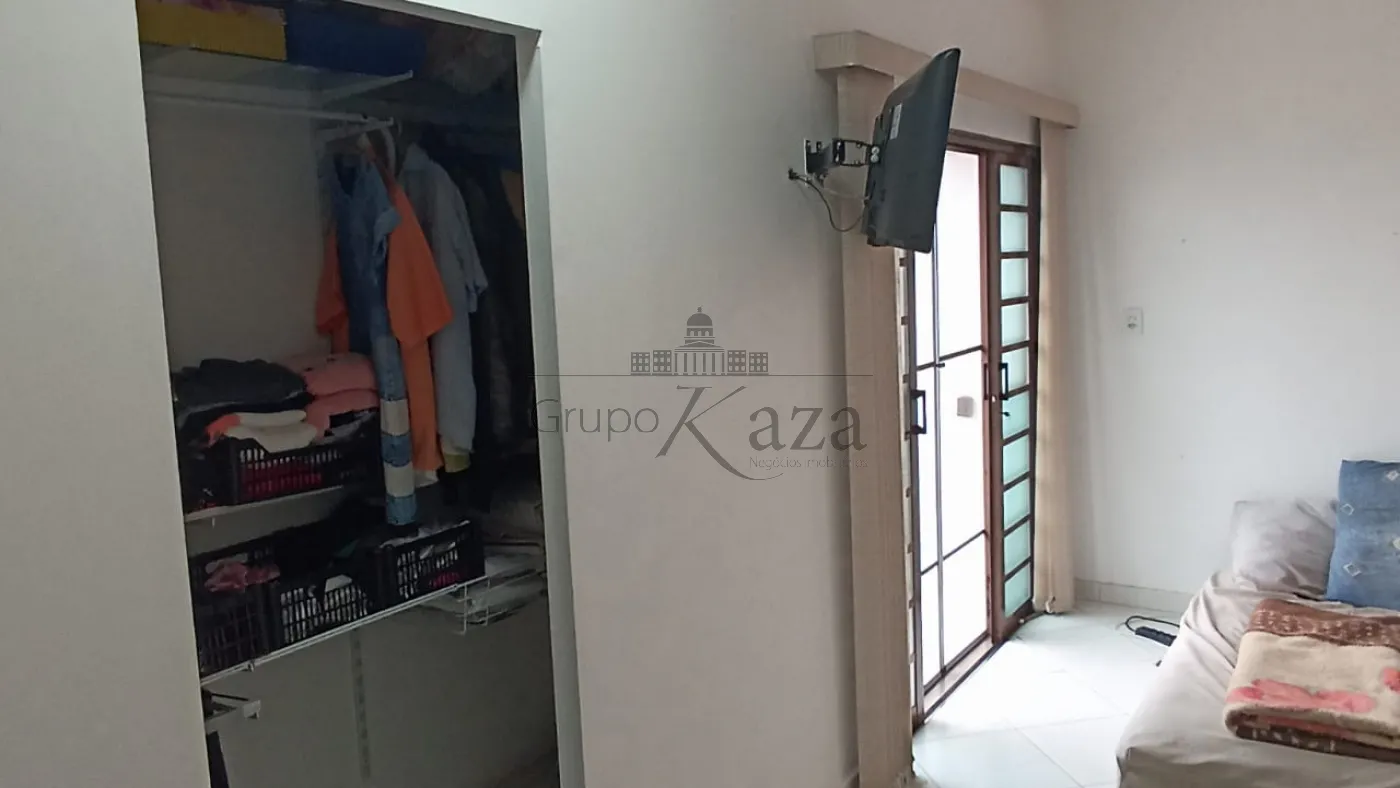 Foto 17 de Casa Padrão em Parque dos Principes, Jacareí - imagem 17