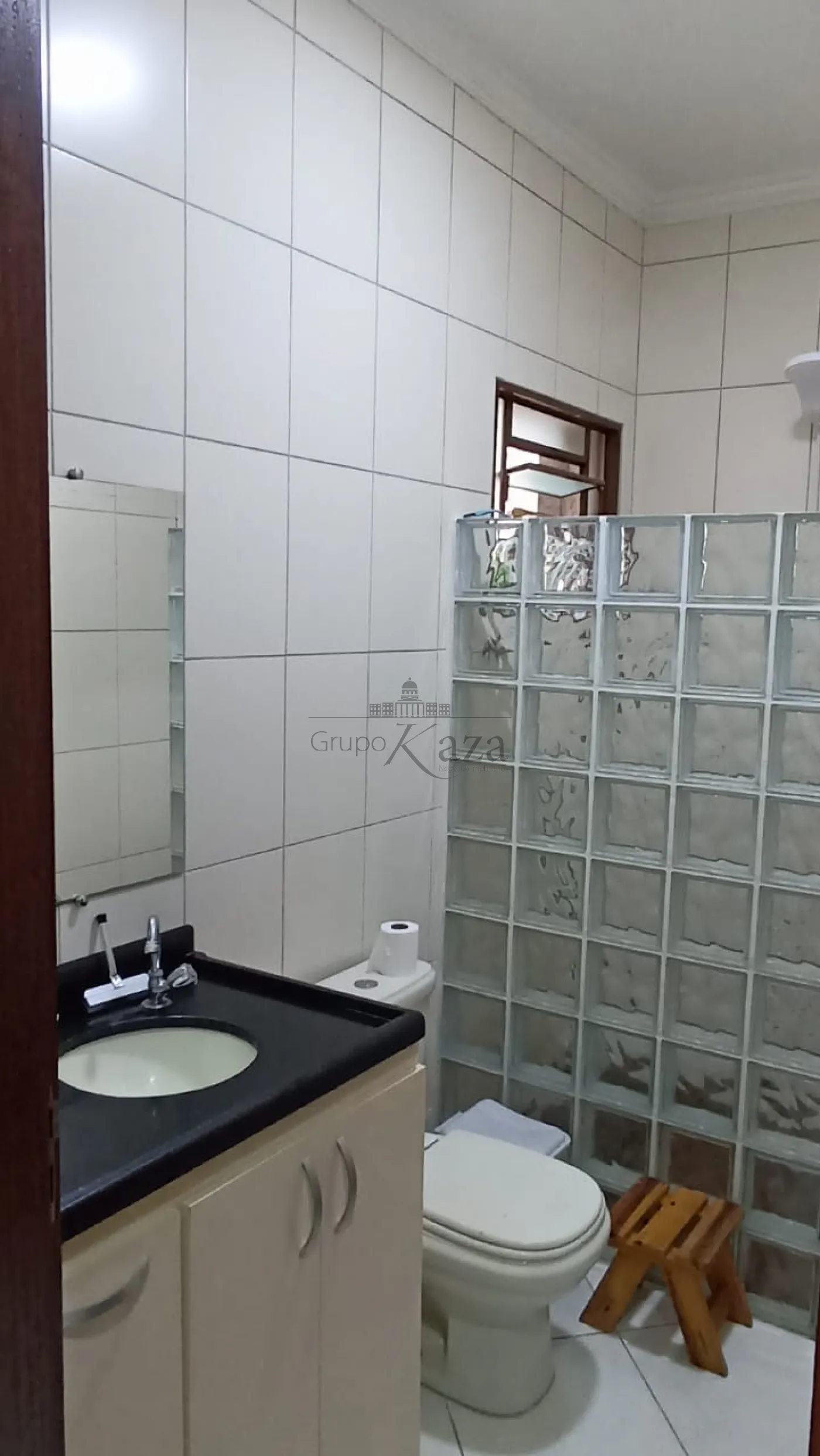 Foto 15 de Casa Padrão em Parque dos Principes, Jacareí - imagem 15