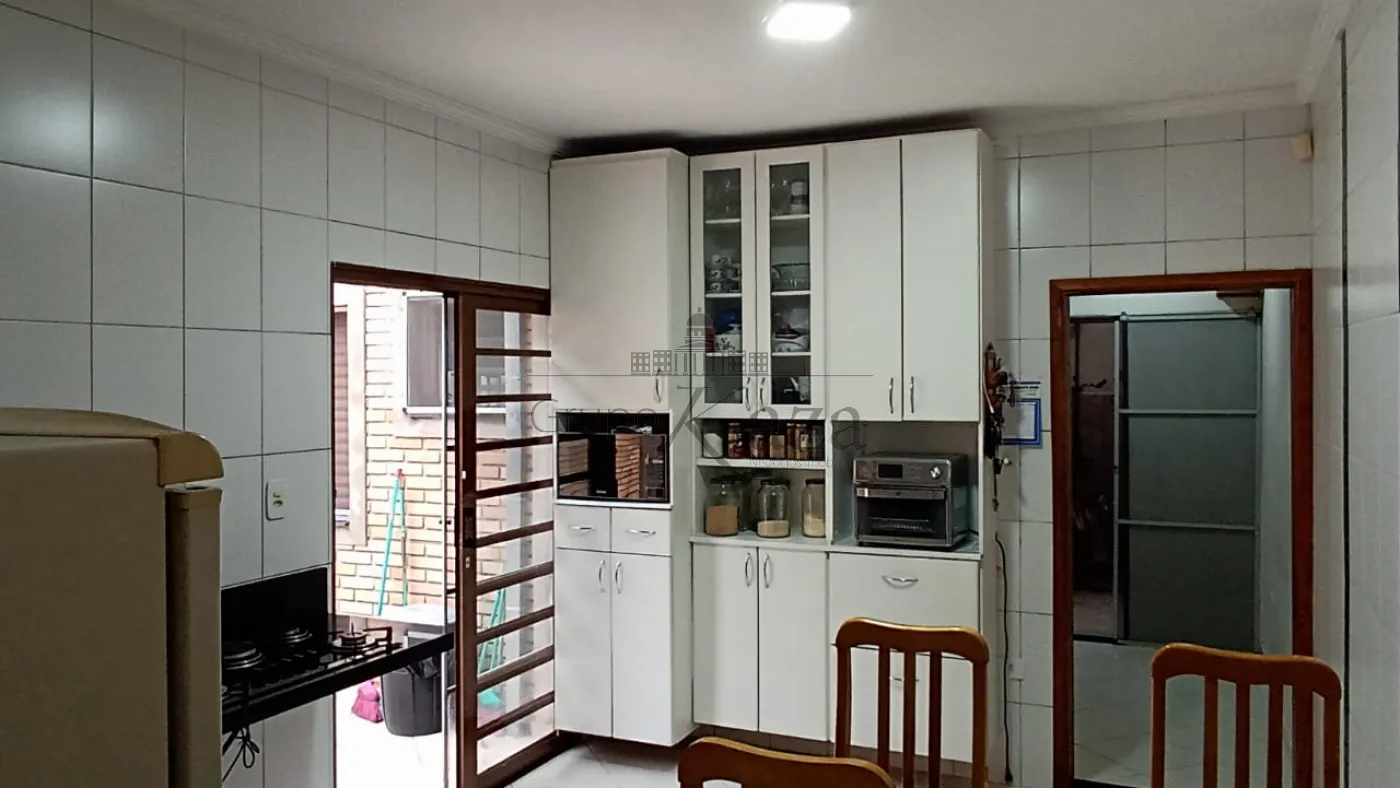 Foto 6 de Casa Padrão em Parque dos Principes, Jacareí - imagem 6