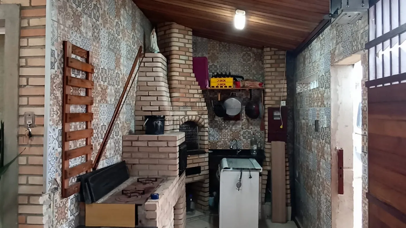 Foto 23 de Casa Padrão em Parque dos Principes, Jacareí - imagem 23