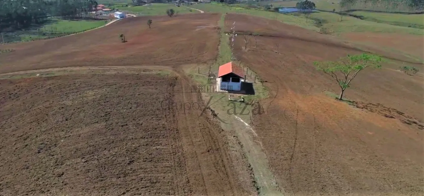 Foto 2 de Rural Fazenda em Chácara Marambaia, Caçapava - imagem 2