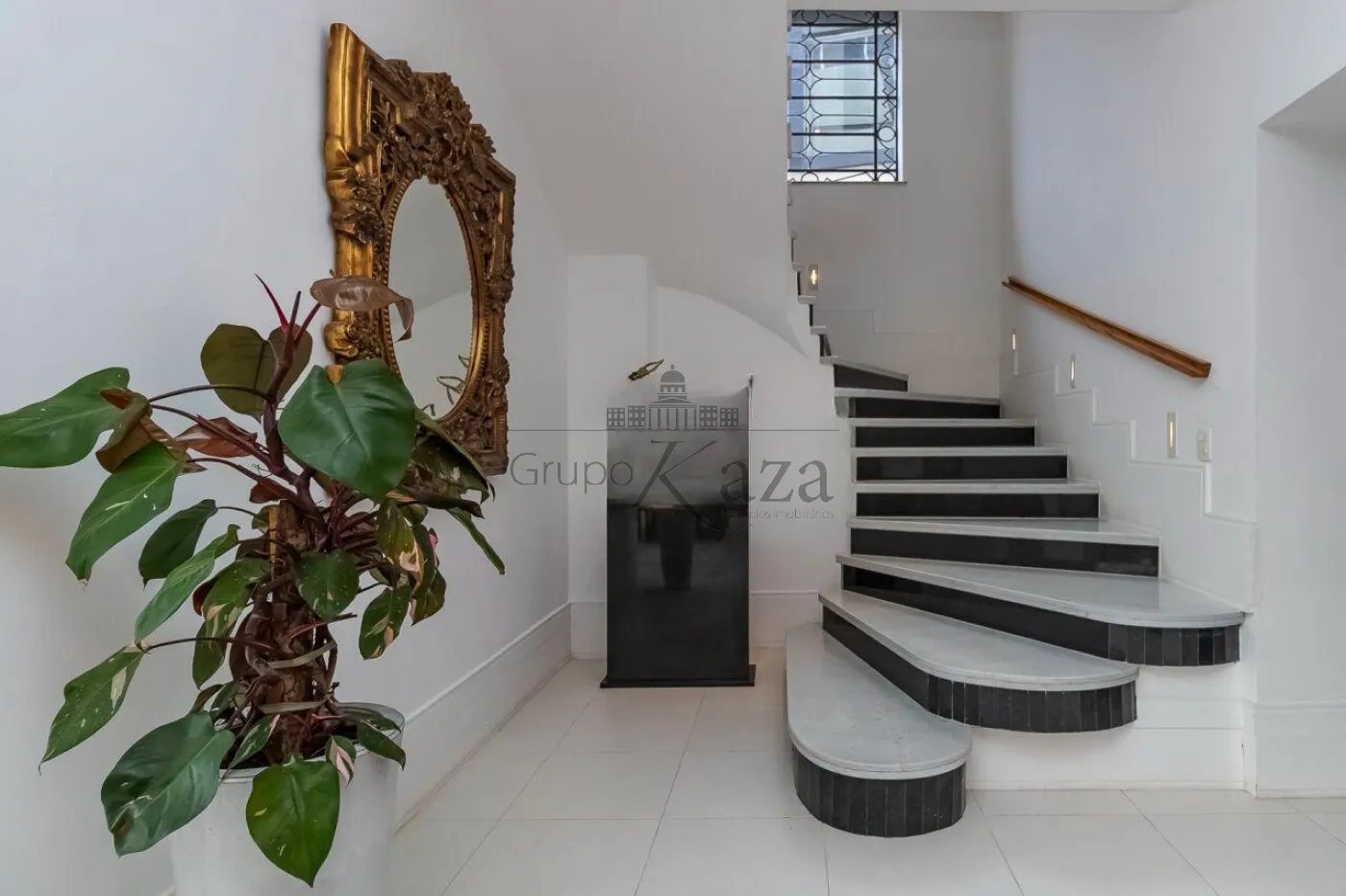 Foto 21 de Casa Sobrado em Pacaembu, São Paulo - imagem 21