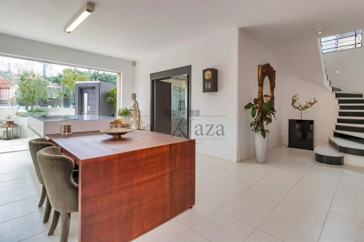 Foto 20 de Casa Sobrado em Pacaembu, São Paulo - imagem 20