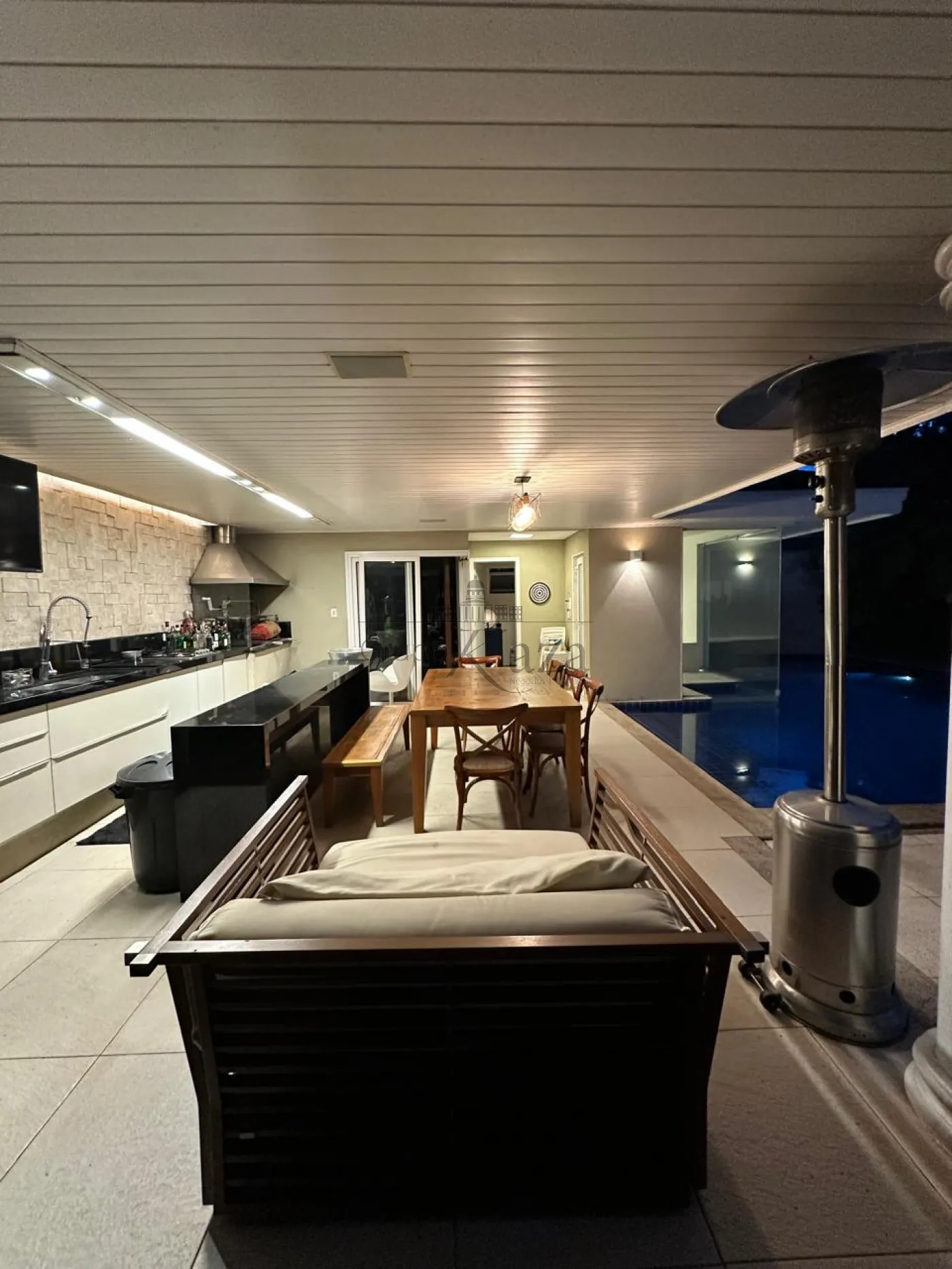 Foto 5 de Casa Condomínio em Altos da Serra V, São José dos Campos - imagem 5
