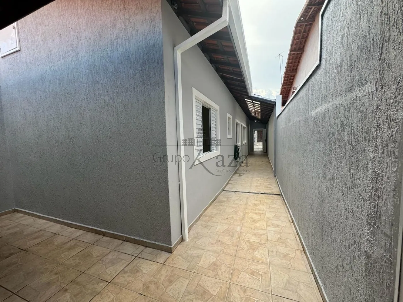 Foto 8 de Casa Padrão em Jardim Torrão de Ouro, São José dos Campos - imagem 8