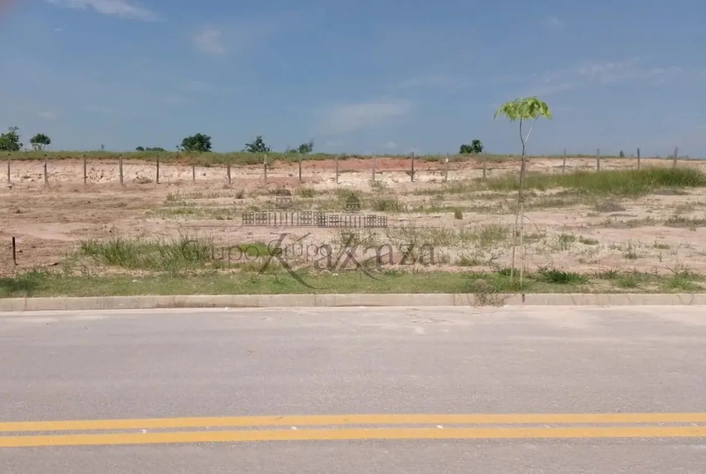 Foto 1 de Terreno Padrão em Vila Amélia, São José dos Campos - imagem 1