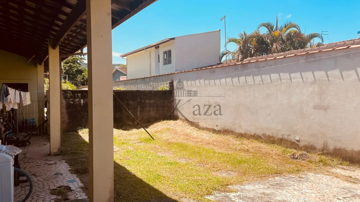 Foto 34 de Casa Térrea em Martim de Sá, Caraguatatuba - imagem 34