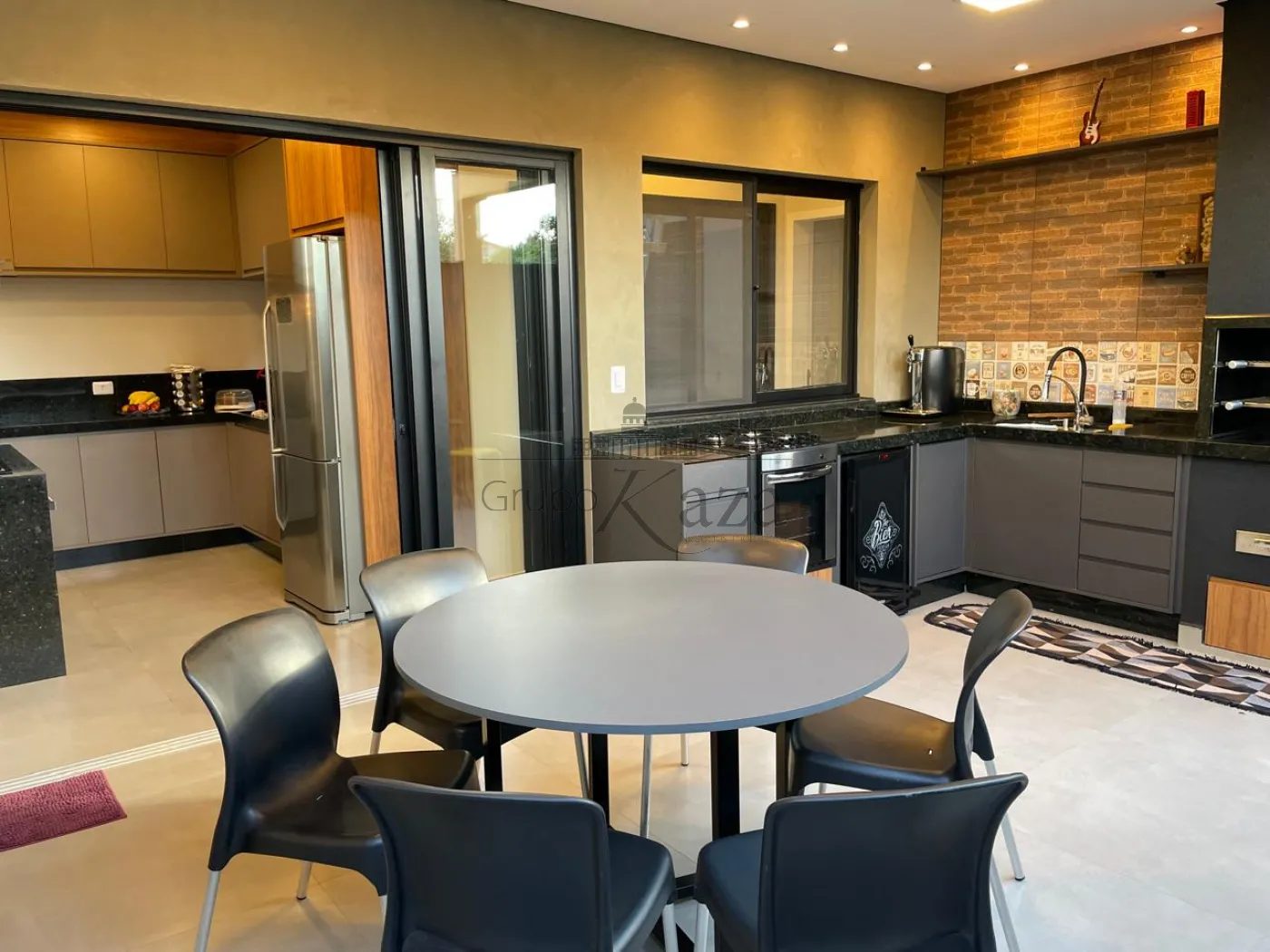 Foto 11 de Casa Condomínio em Jardim Jacinto, Jacareí - imagem 11