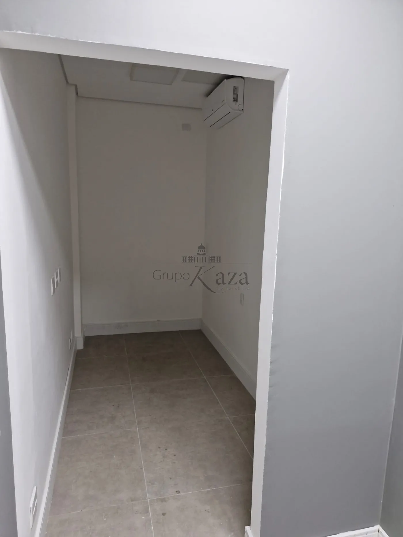 Foto 4 de Comercial Sala Condomínio em Jardim Apolo, São José dos Campos - imagem 4