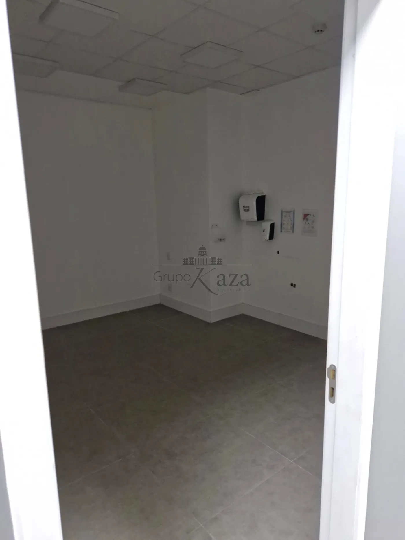 Foto 5 de Comercial Sala Condomínio em Jardim Apolo, São José dos Campos - imagem 5