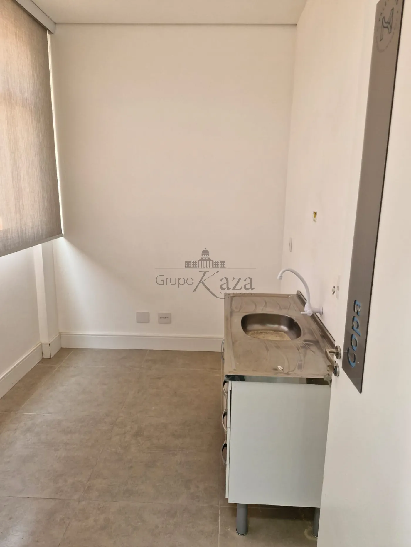 Foto 11 de Comercial Sala Condomínio em Jardim Apolo, São José dos Campos - imagem 11